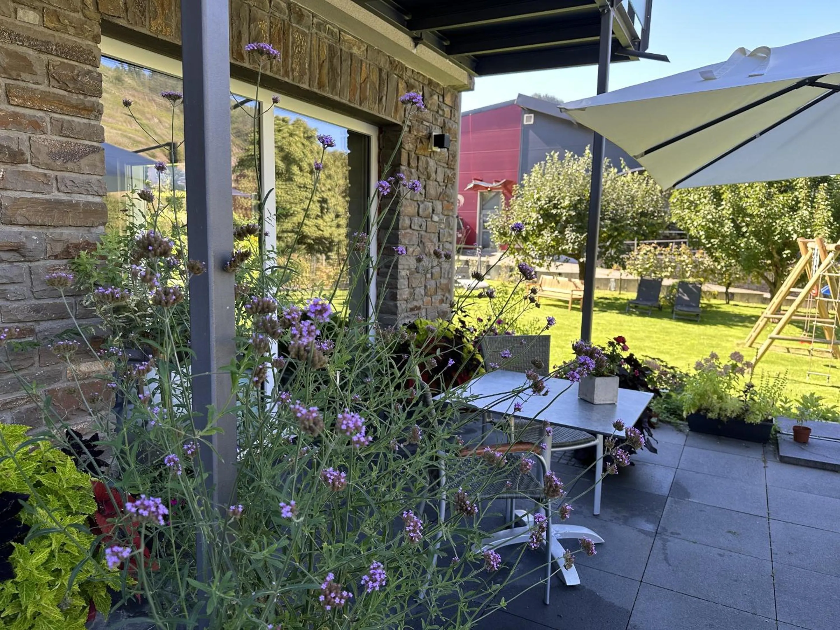 Patio in Weinbergs Loge