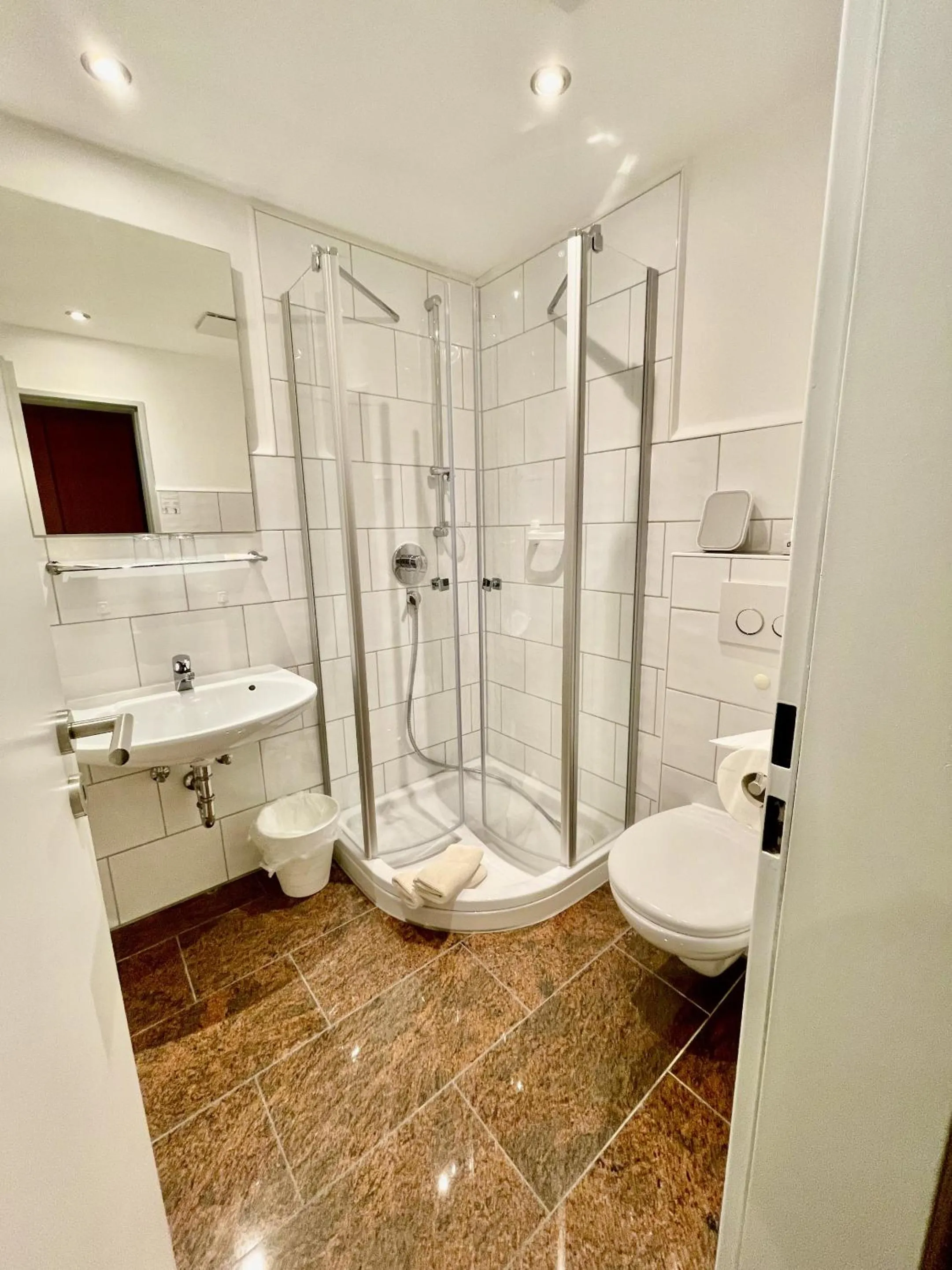 Bathroom in Weinbergs Loge