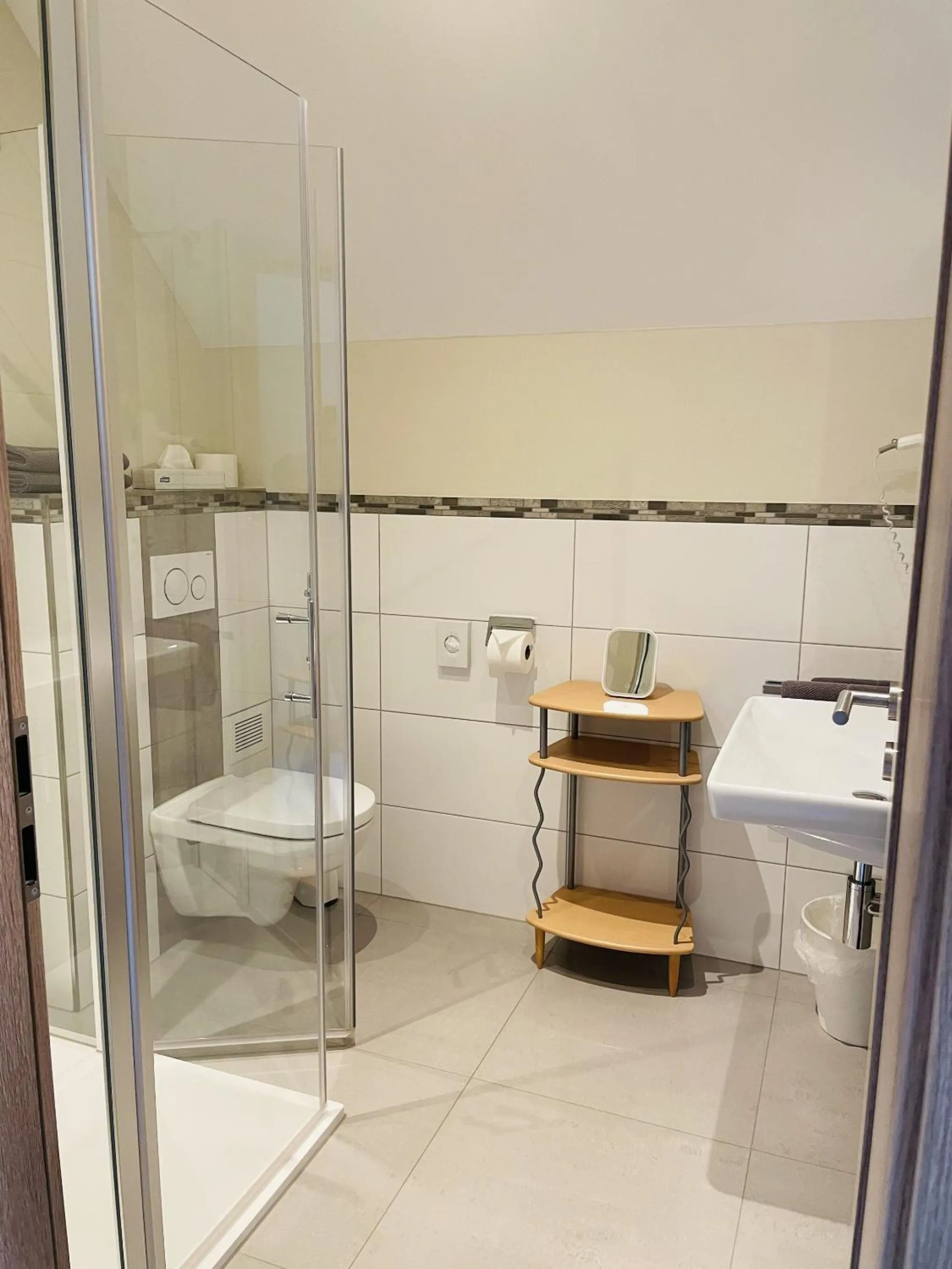 Bathroom in Weinbergs Loge