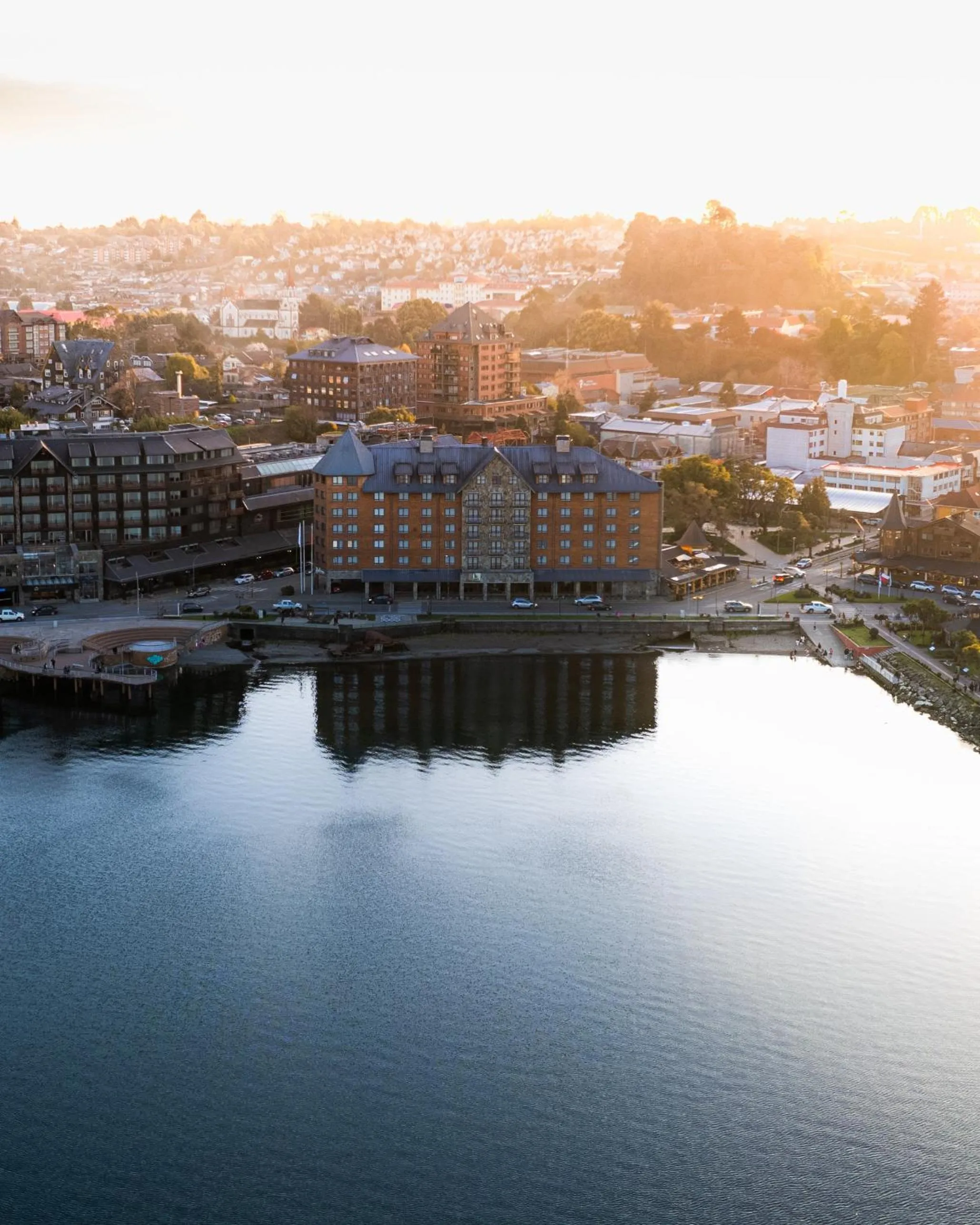 Property building in Radisson Hotel Puerto Varas