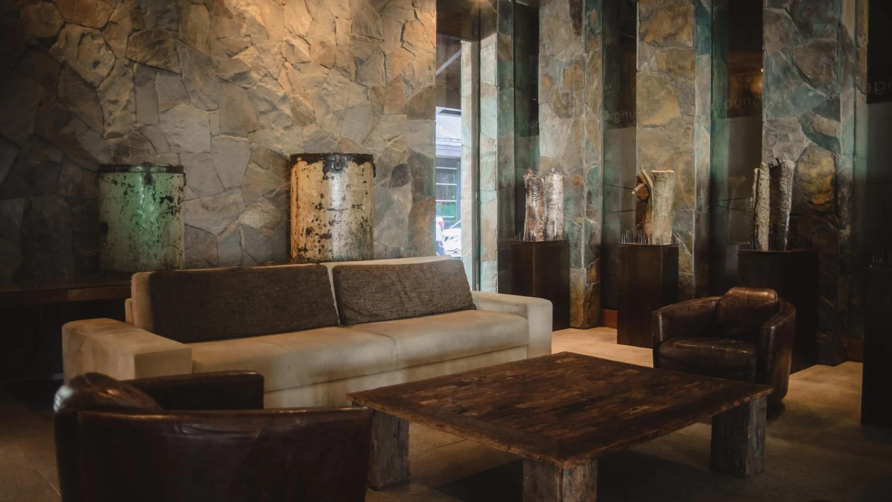 Living room in Radisson Hotel Puerto Varas