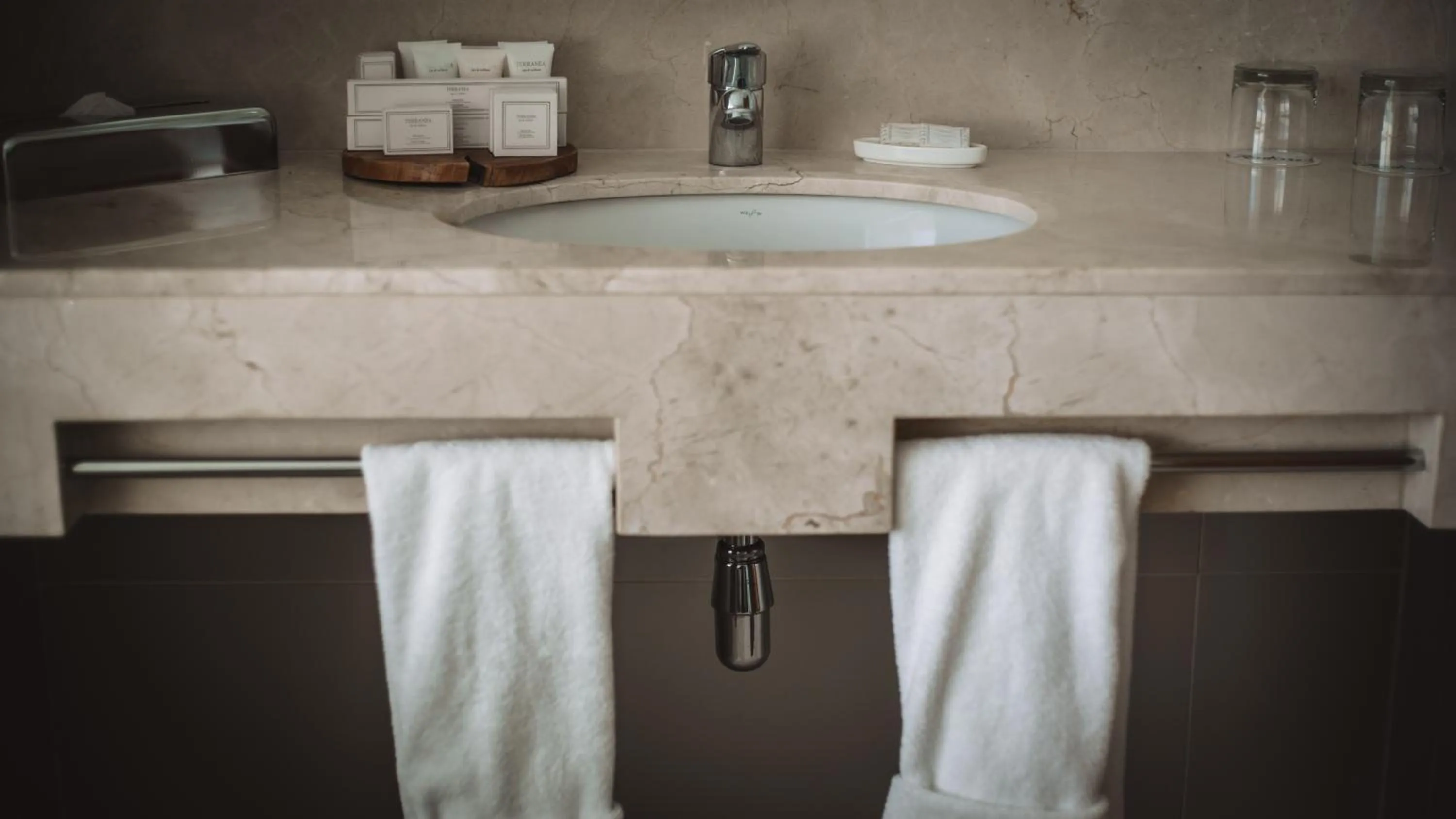 Bathroom in Radisson Hotel Puerto Varas