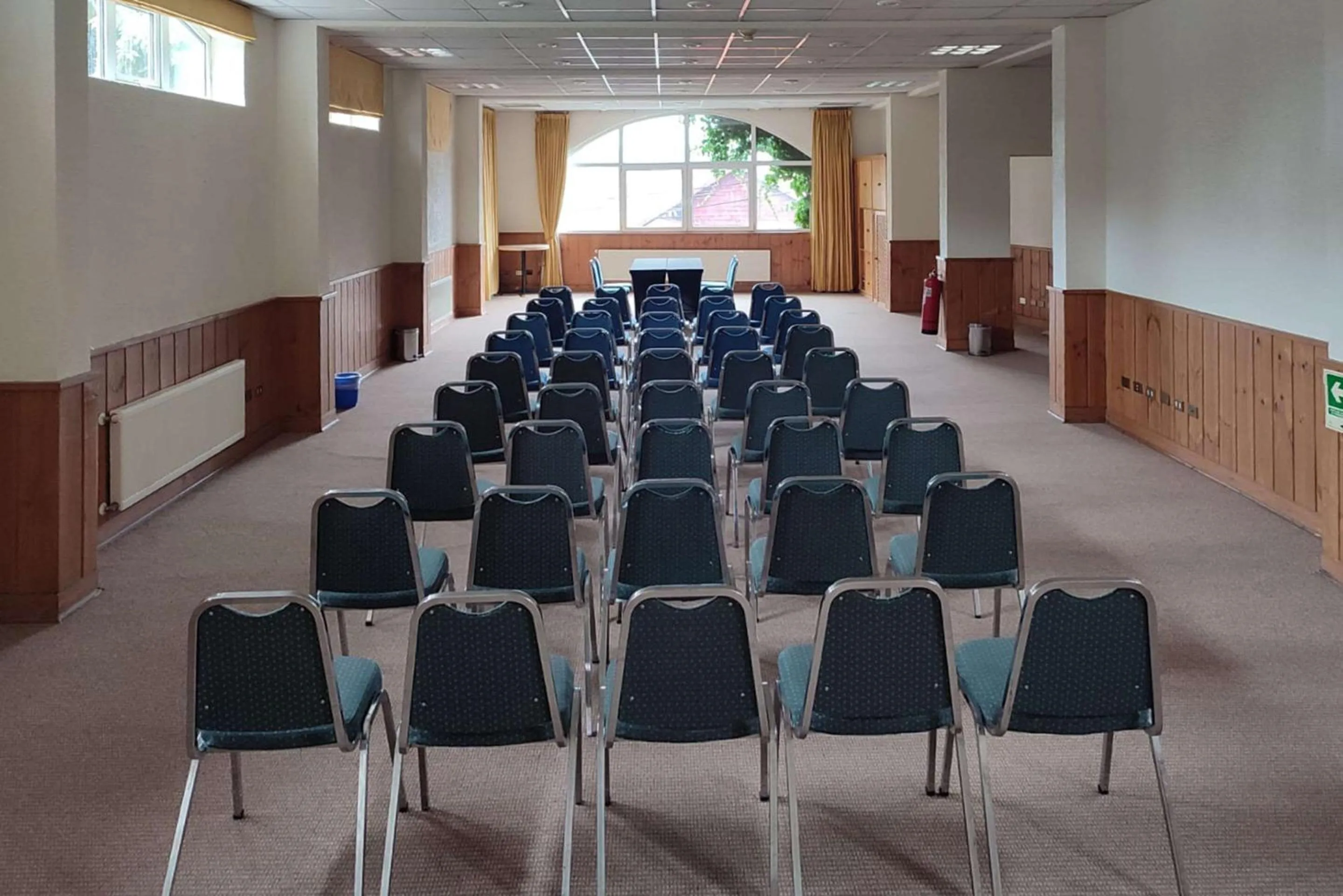 Meeting/conference room in Park Inn by Radisson Puerto Varas