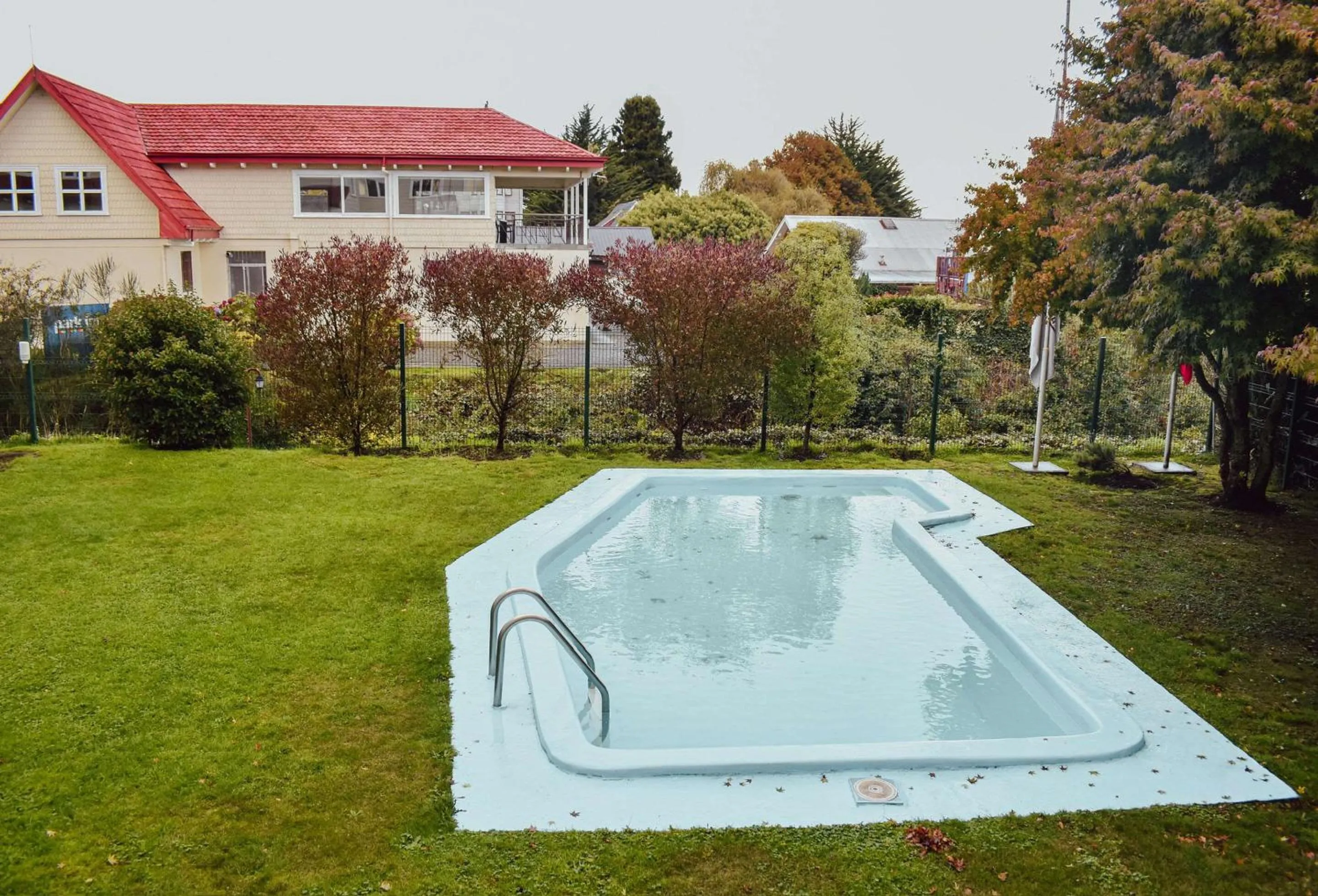 Swimming pool in Park Inn by Radisson Puerto Varas