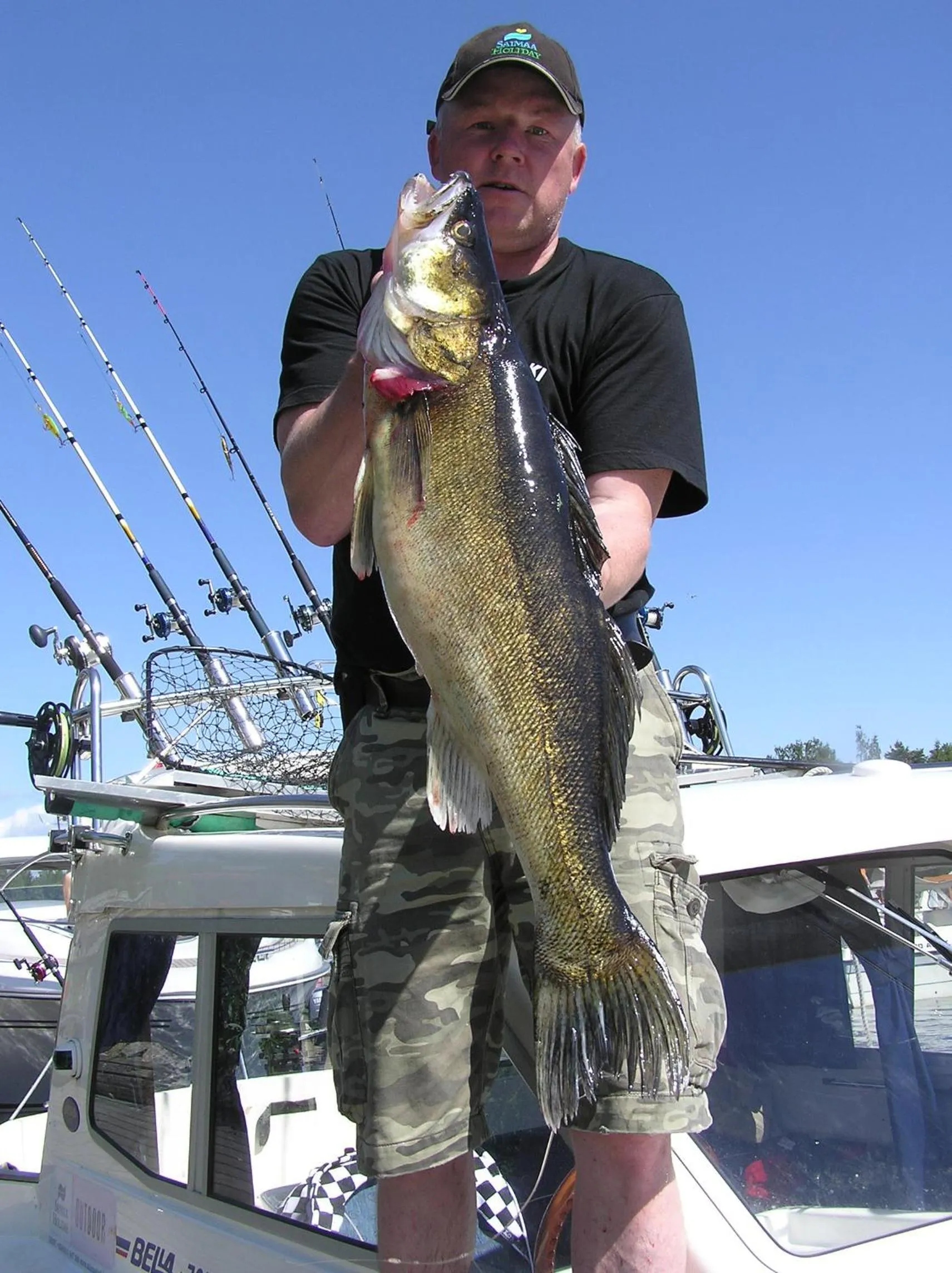 Fishing in Oravi Apartments