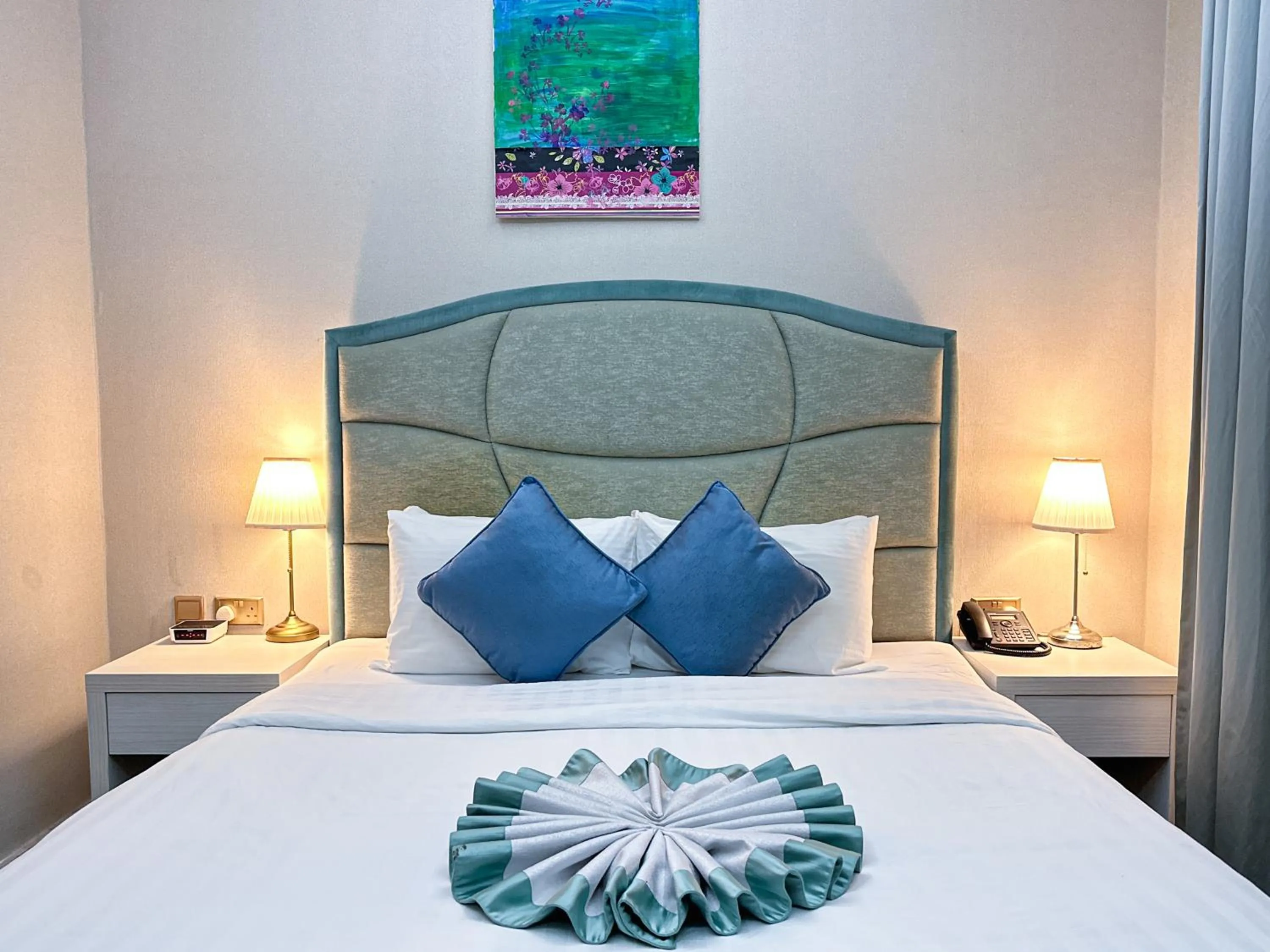 Bed in The Victory Hotel