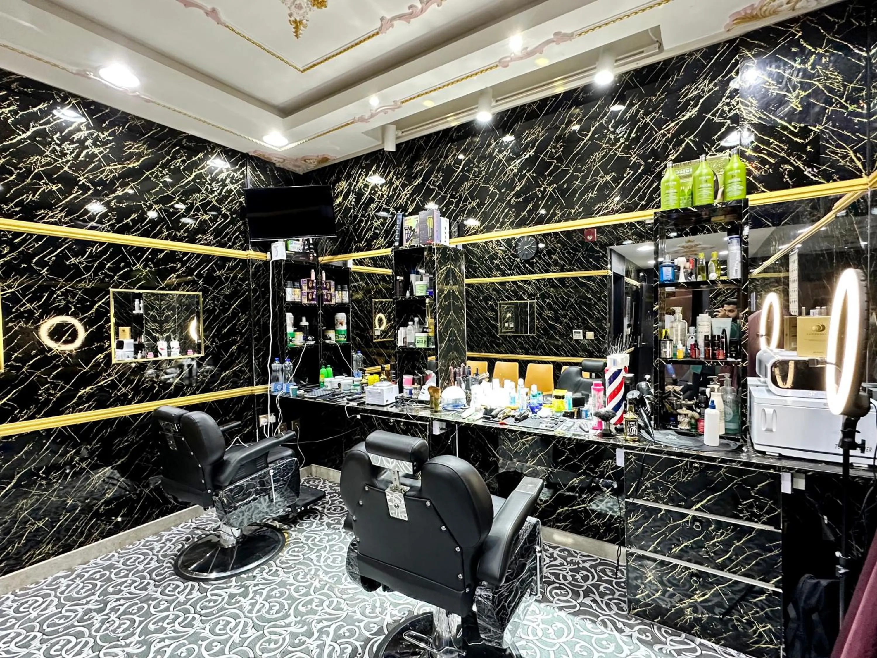 hair dresser in The Victory Hotel