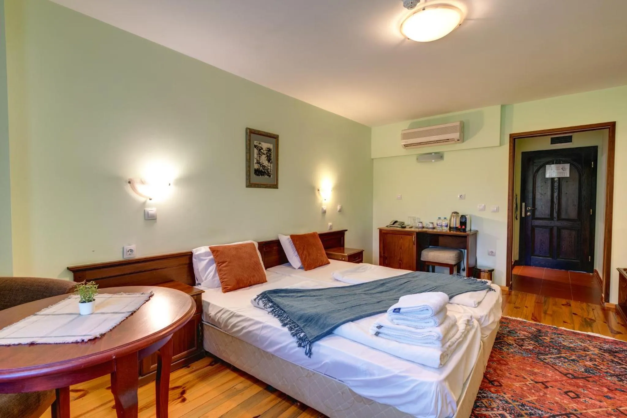 Photo of the whole room, Bed in Rachev Hotel Residence