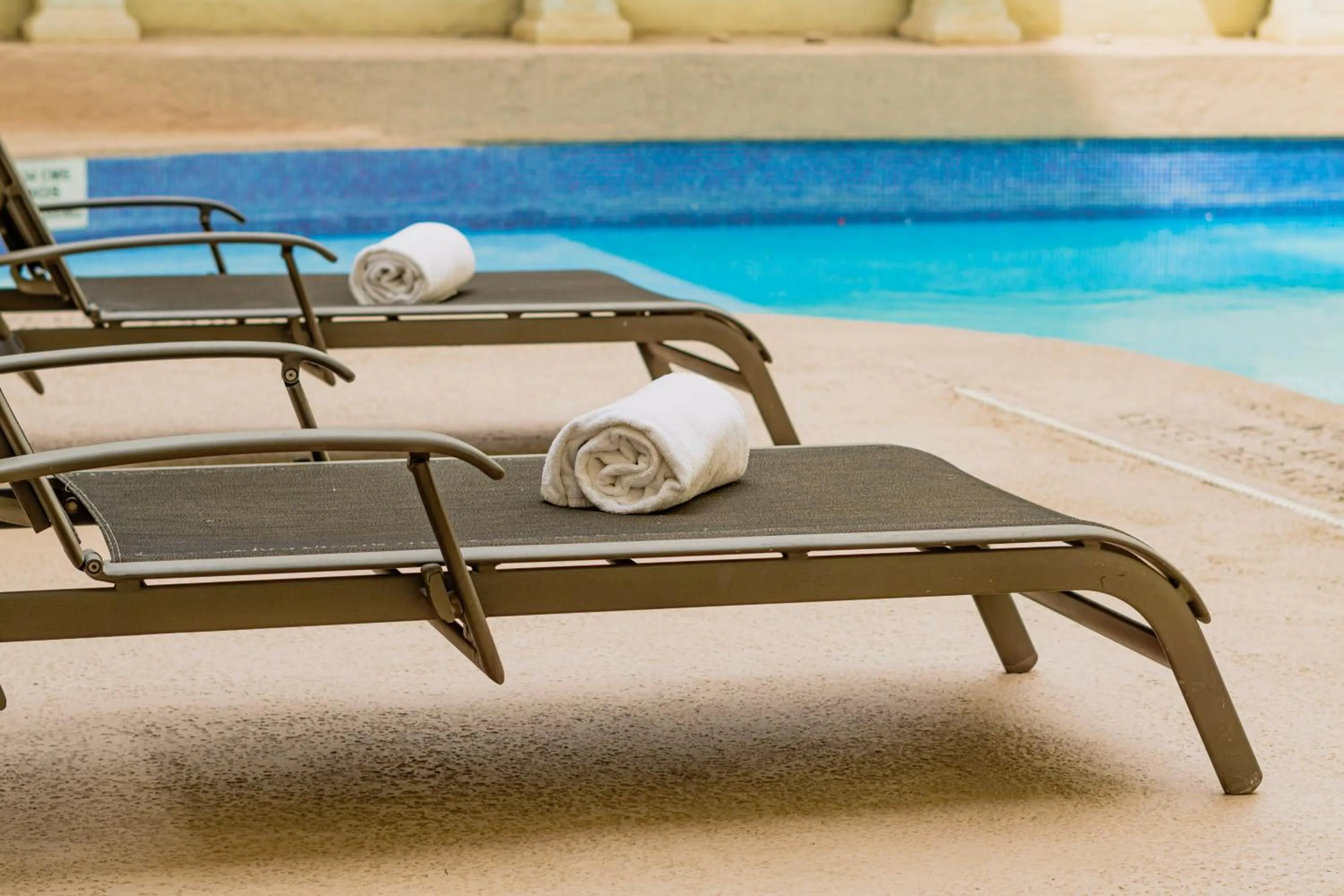 Swimming pool in Gamma Monterrey Gran Hotel Ancira