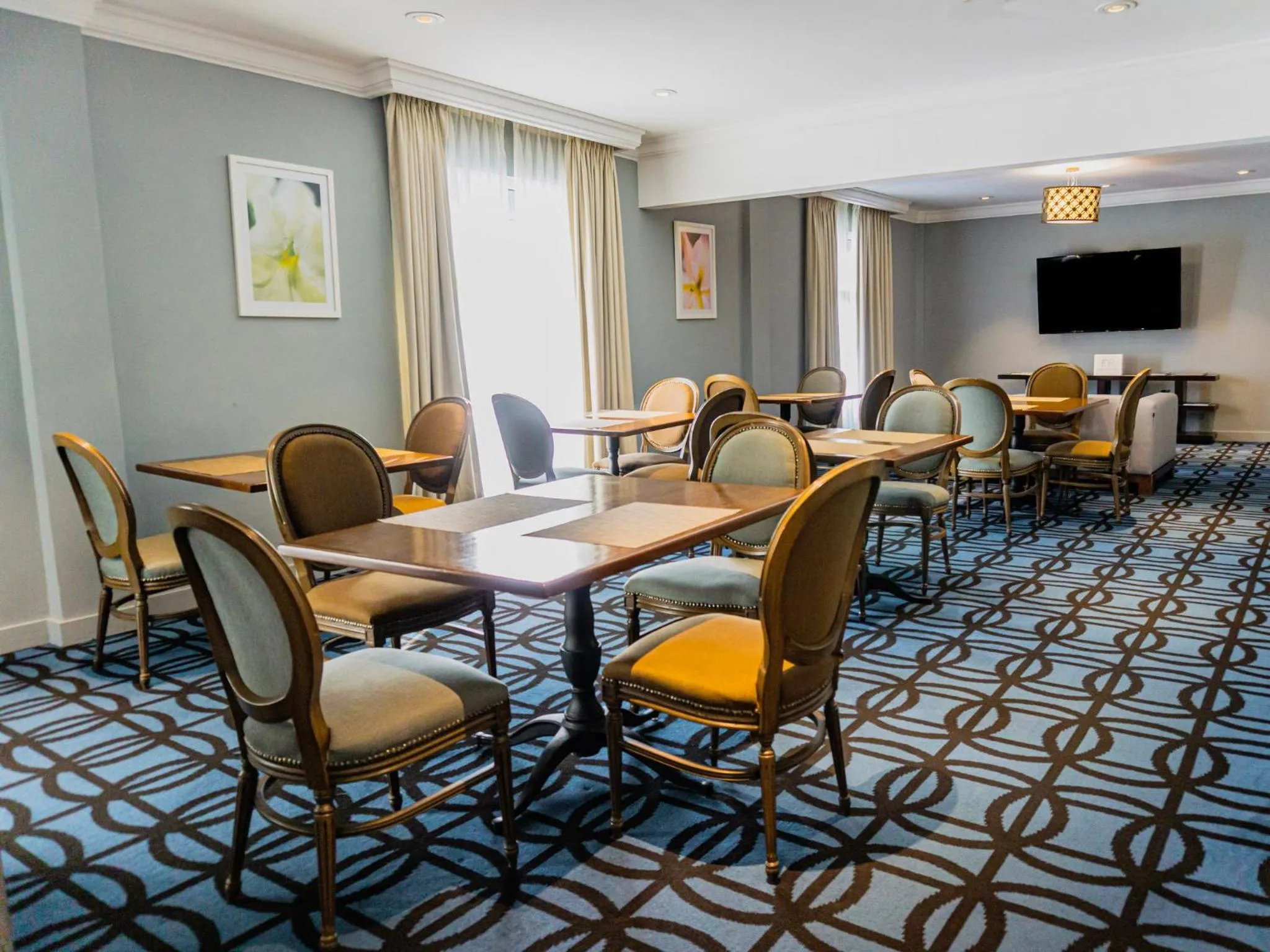 Photo of the whole room in Gamma Monterrey Gran Hotel Ancira