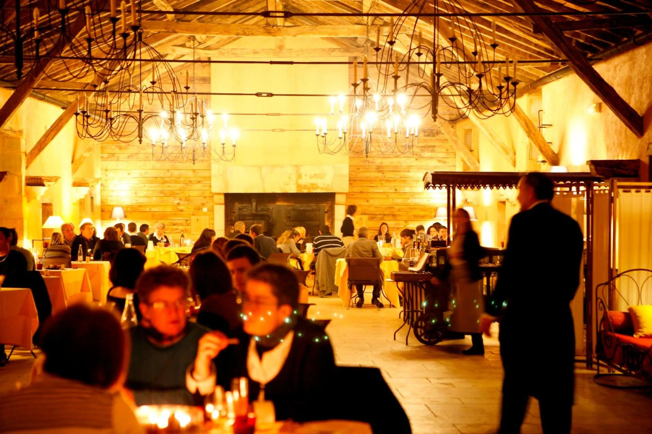 Restaurant/places to eat in Hôtel Les Orangeries