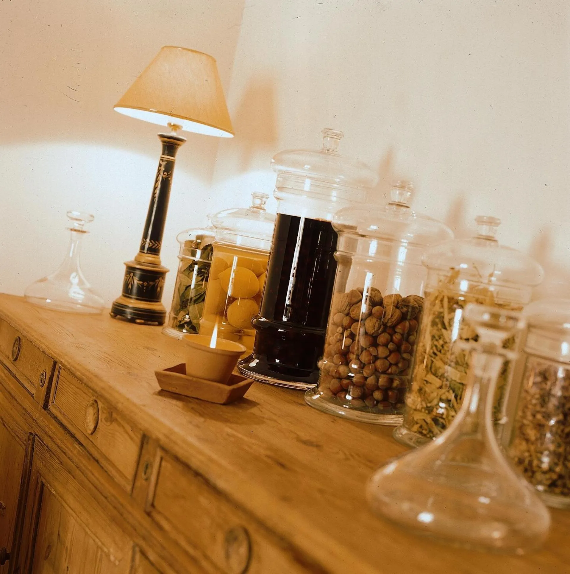 Restaurant/places to eat in Hôtel Les Orangeries