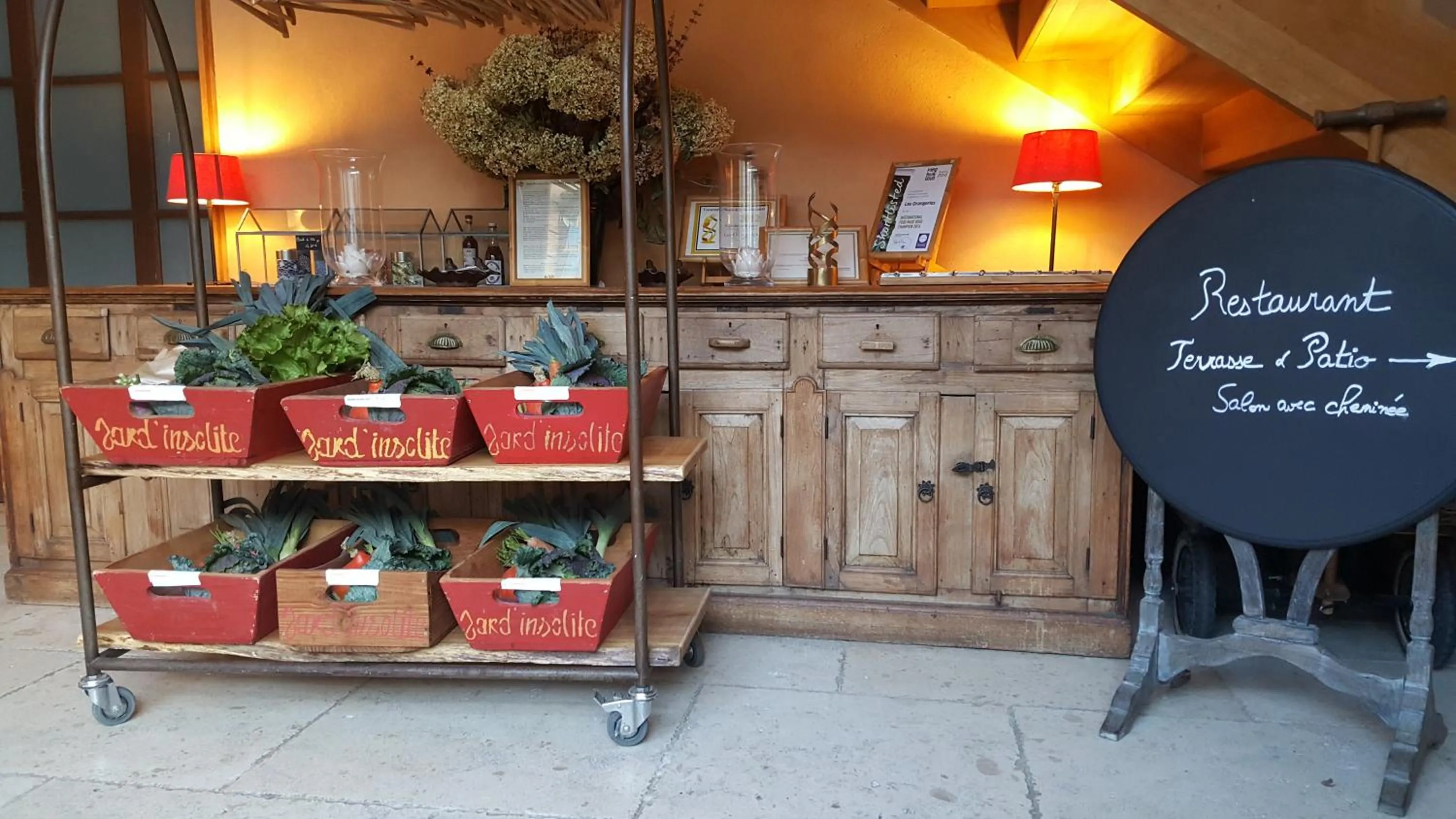 Restaurant/places to eat in Hôtel Les Orangeries