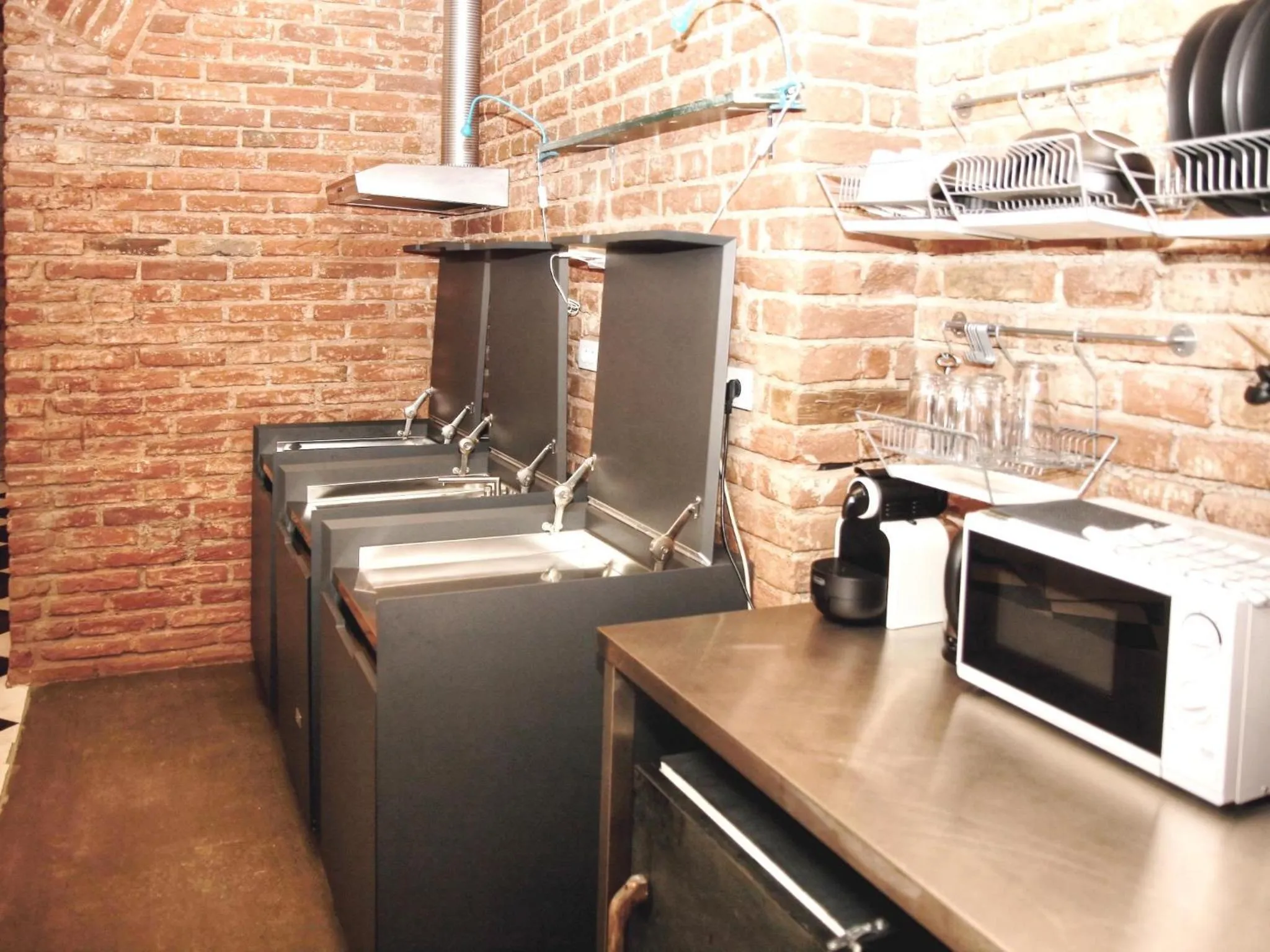 Kitchen or kitchenette in Old Town - Dusni Apartments