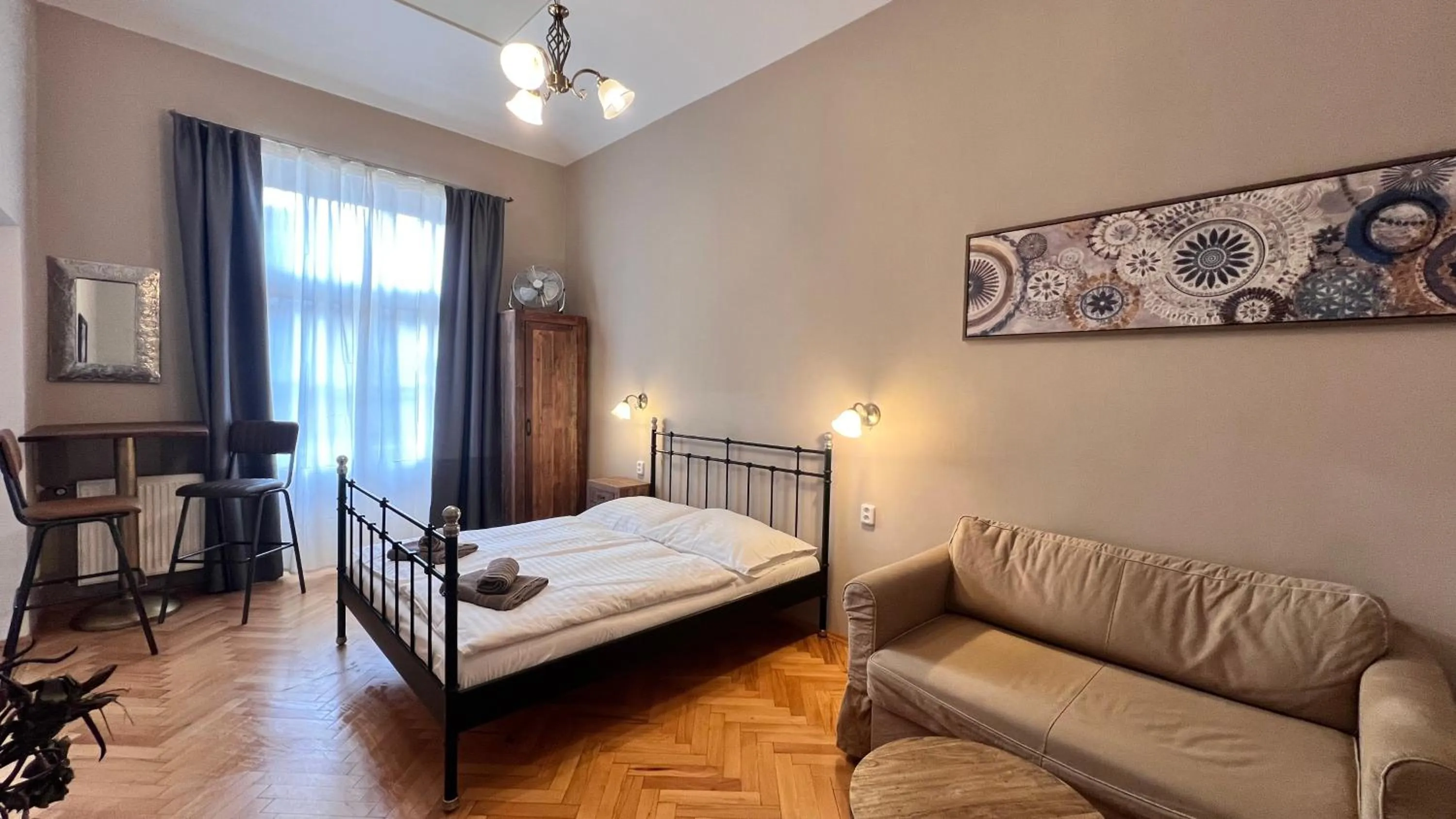 Bed in Old Town - Dusni Apartments