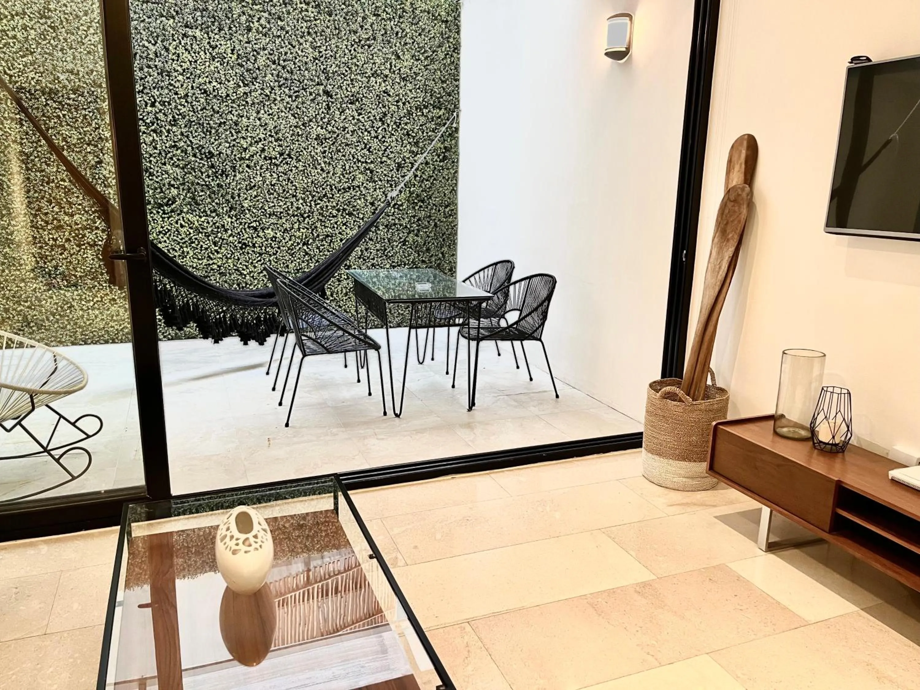 Luxury 5th Avenue Menesse 32