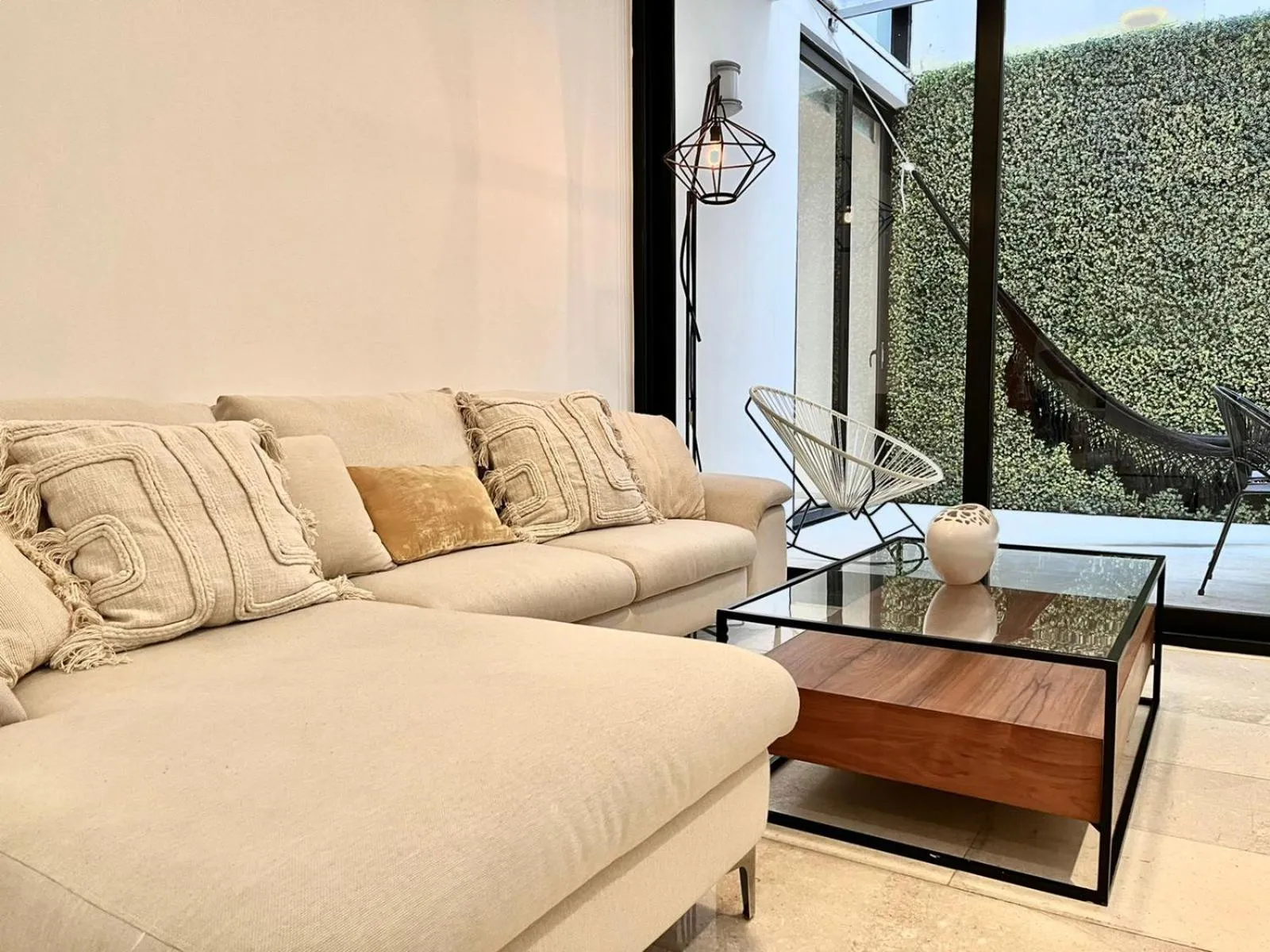 Luxury 5th Avenue Menesse 32