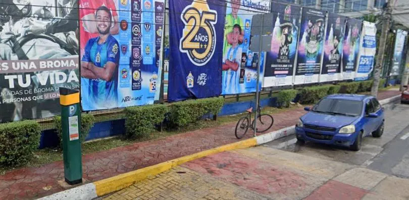 Luxury 5th Avenue Menesse 32