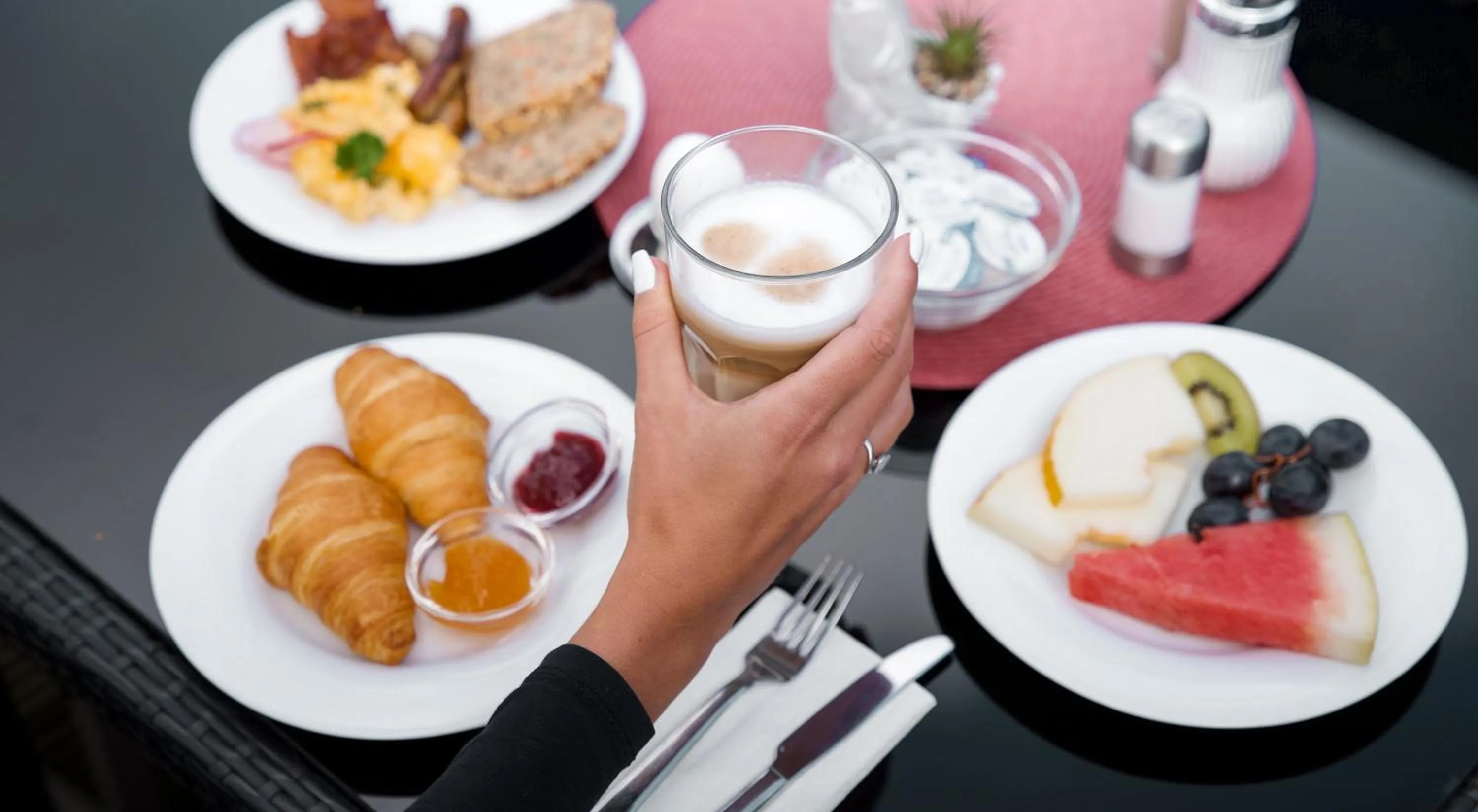 Breakfast in Hotel Frechener Hof