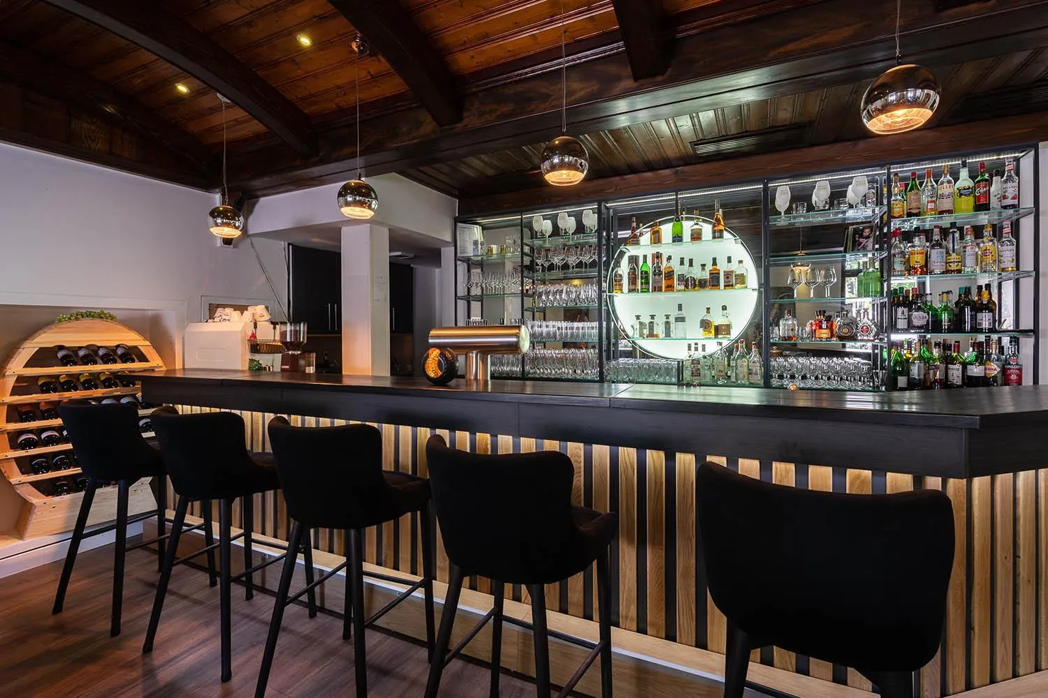 Restaurant/places to eat in Hotel Frechener Hof