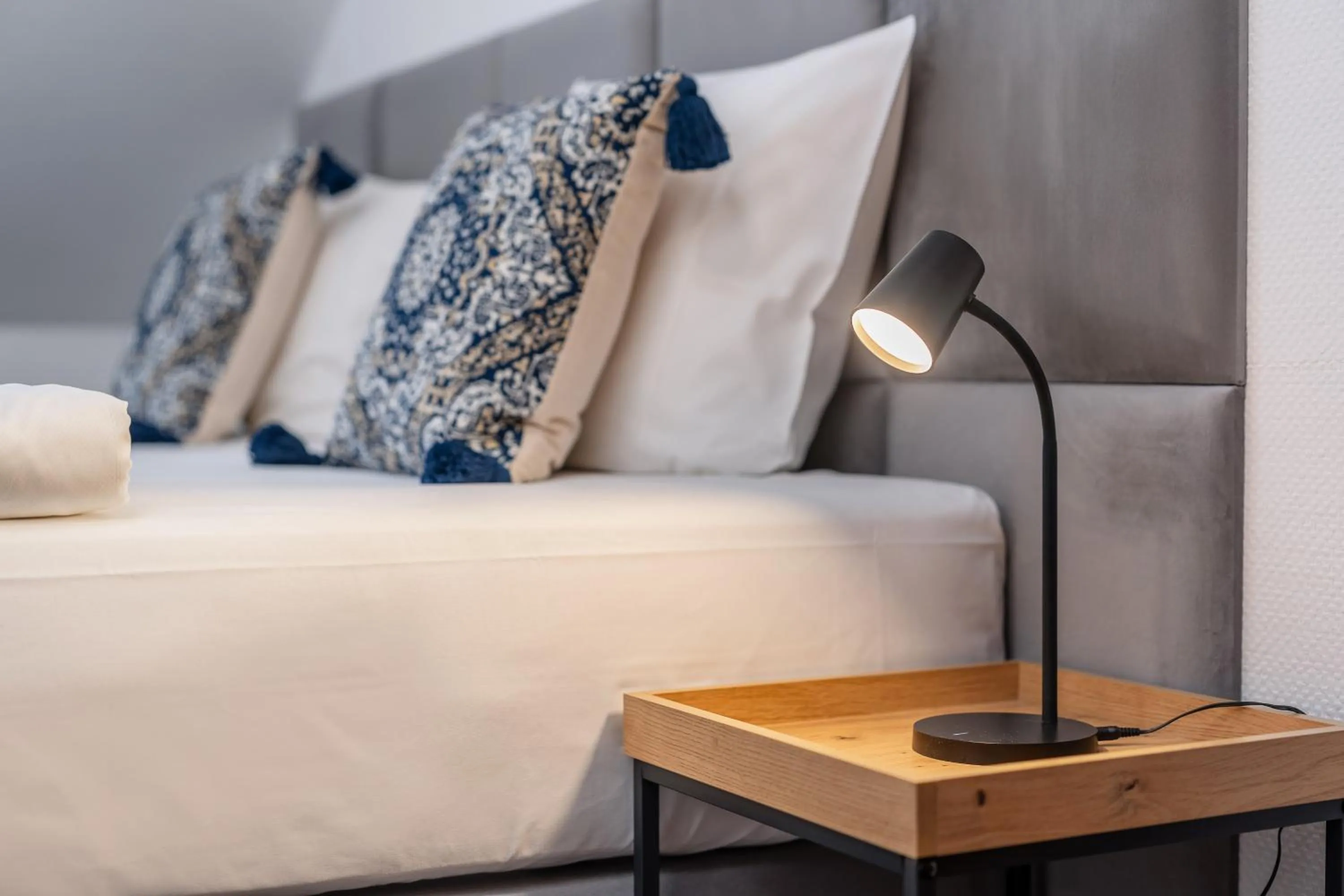 Bed in Hotel Frechener Hof