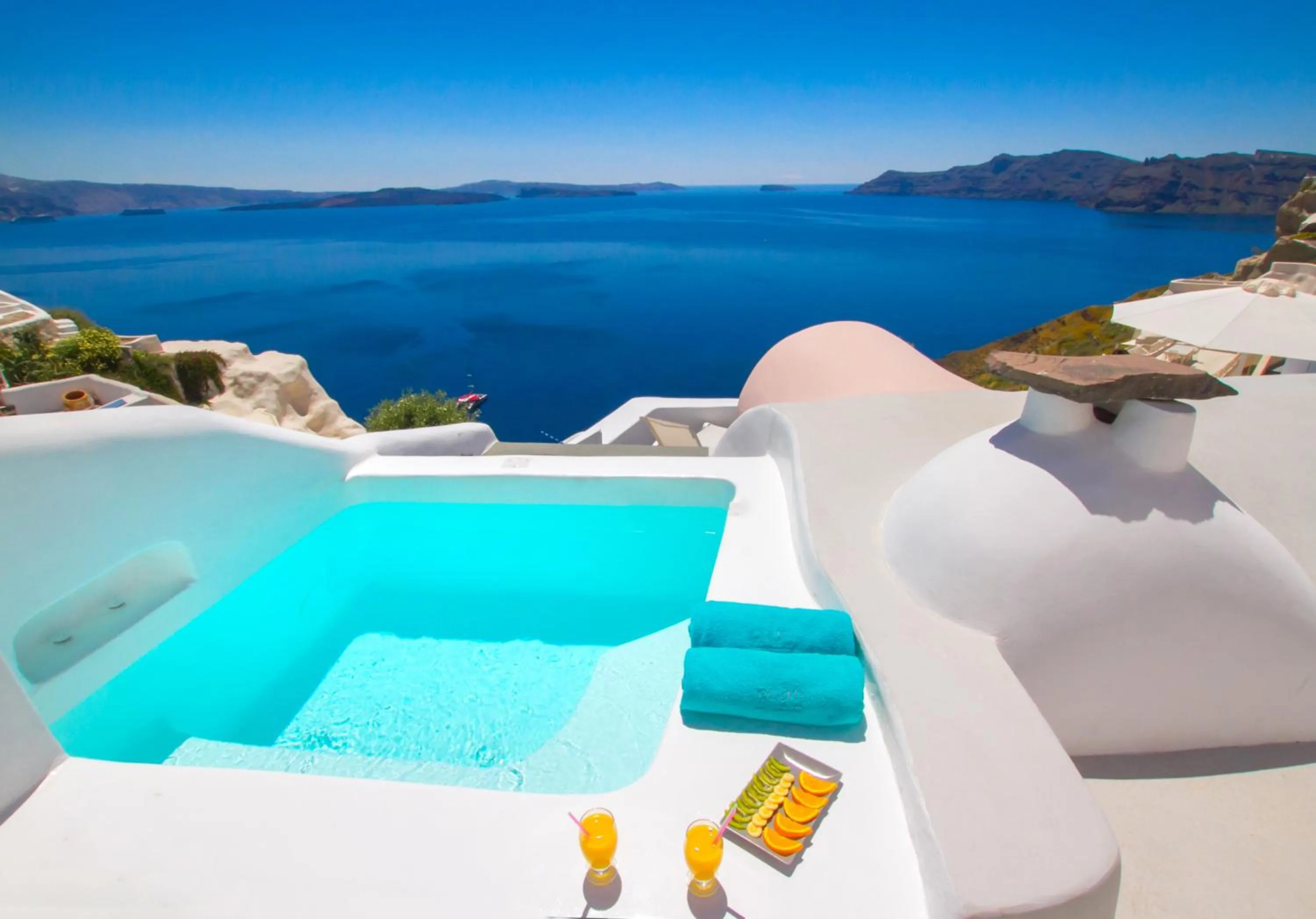 Sea view in Onar Villas Oia - Onar Hotels Collection