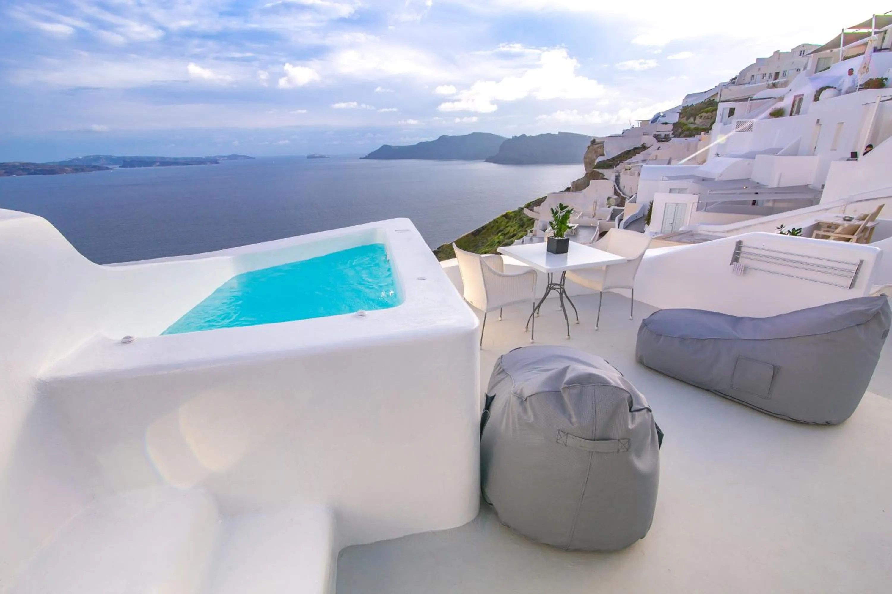 Balcony/Terrace in Onar Villas Oia - Onar Hotels Collection