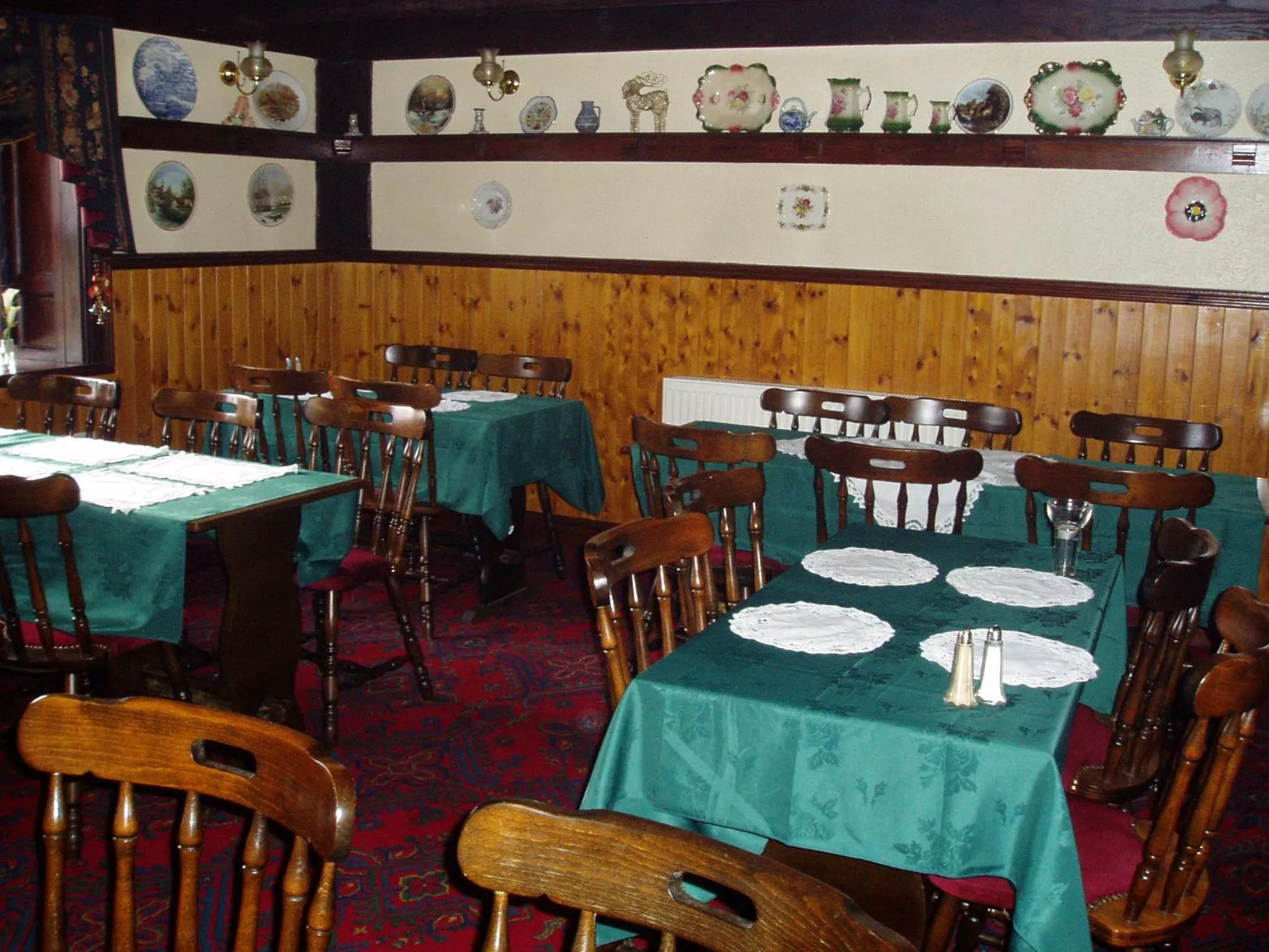 Restaurant/places to eat in Rhymney House hotel