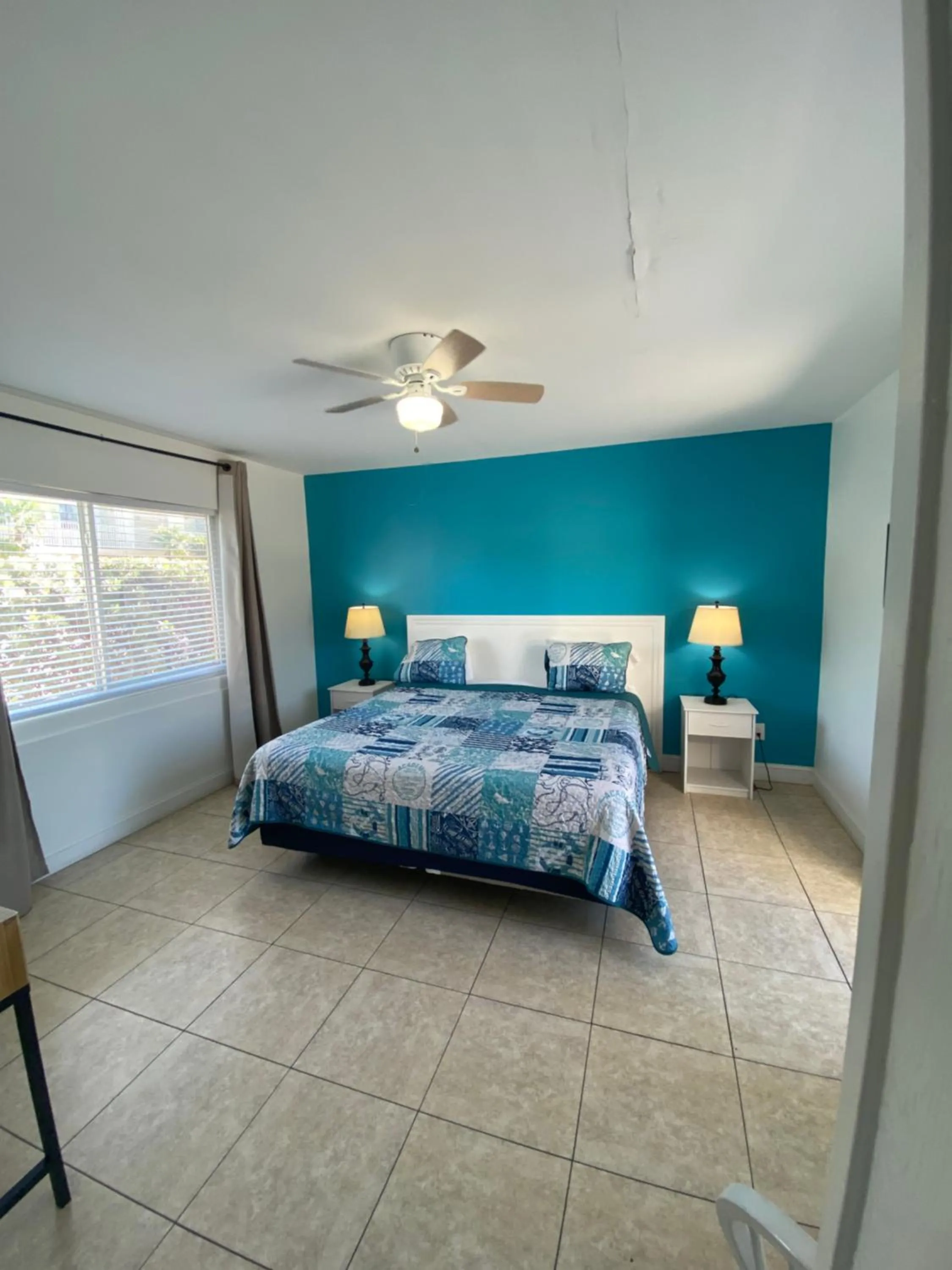 Bed in Kingsail Resort