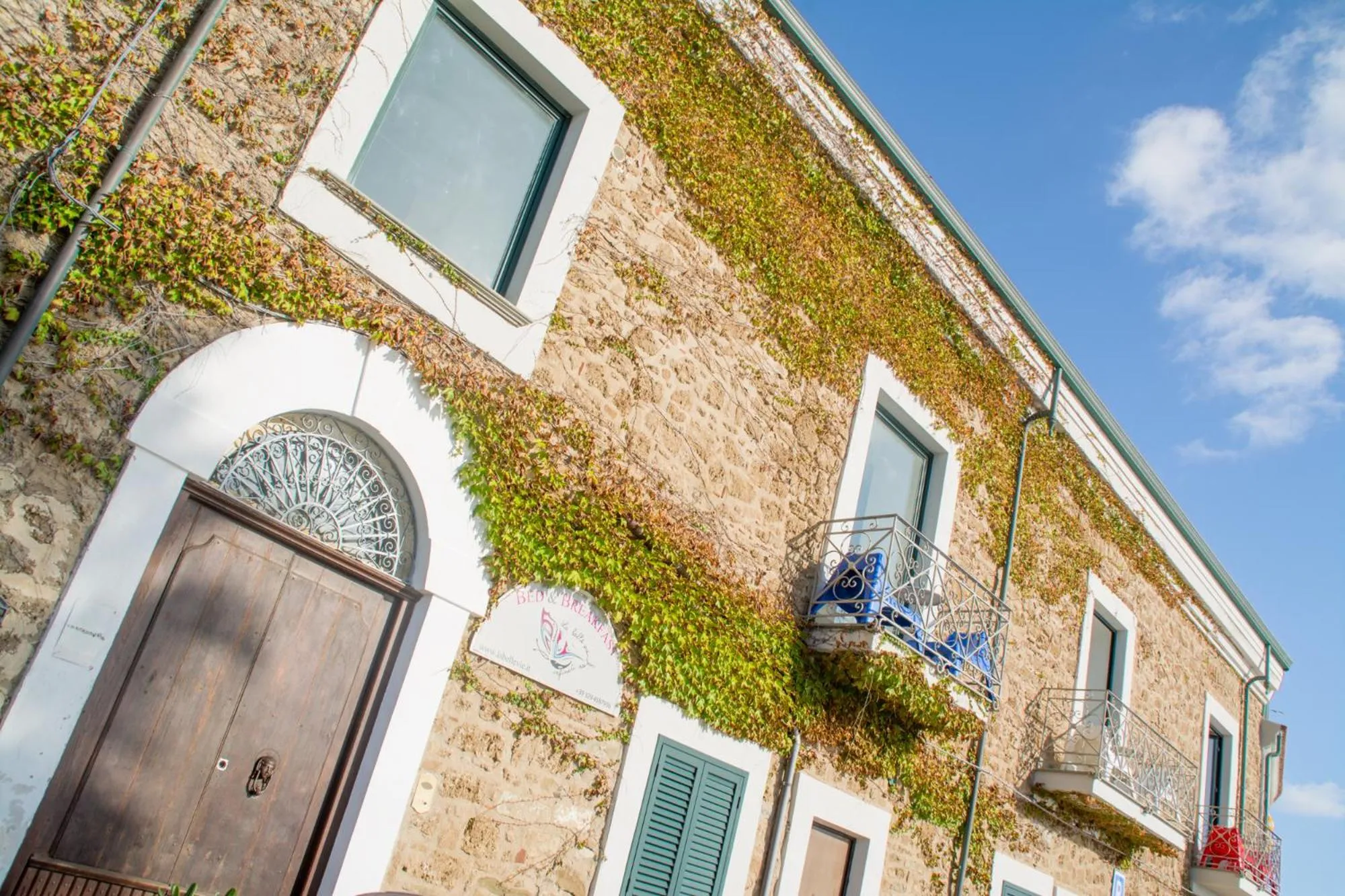 Property building in La Belle Vie B&B