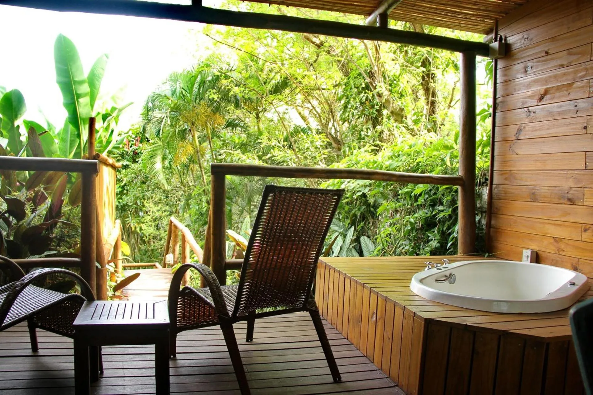 Patio in Ilha de Toque Toque Eco Hotel