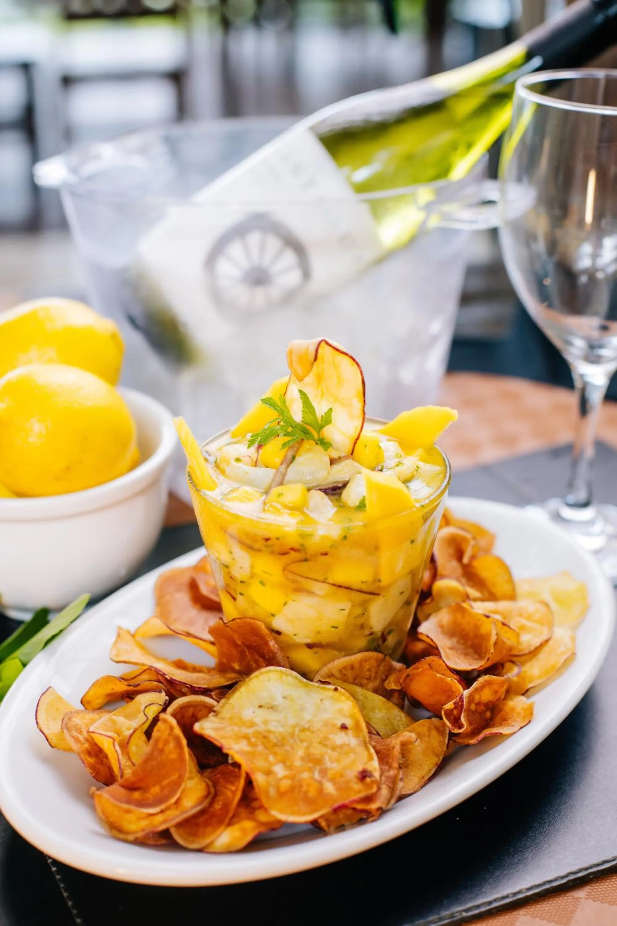 Restaurant/places to eat in Ilha de Toque Toque Eco Hotel