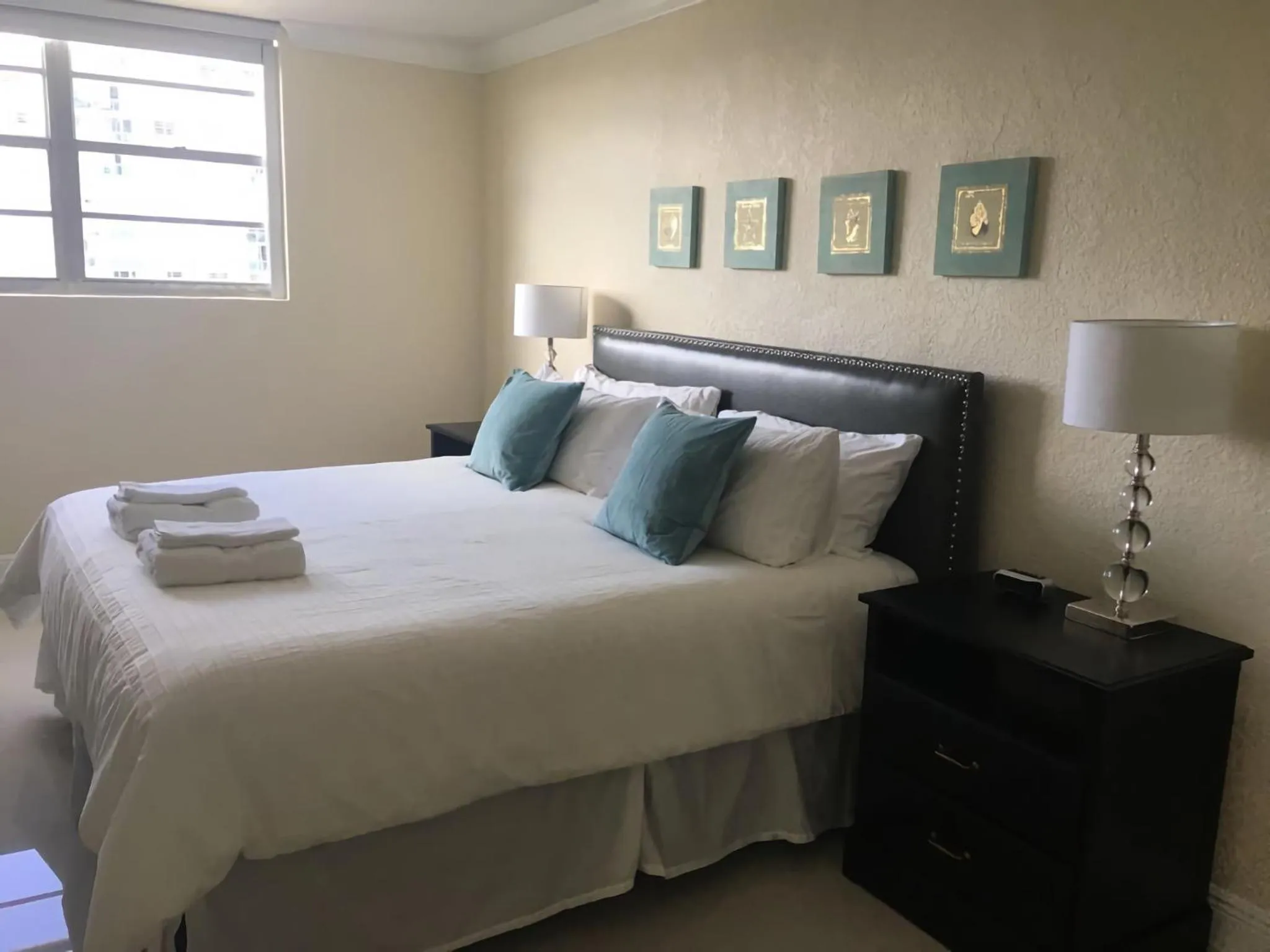 Bedroom, Bed in Ocean Reserve Piso 4 STR264