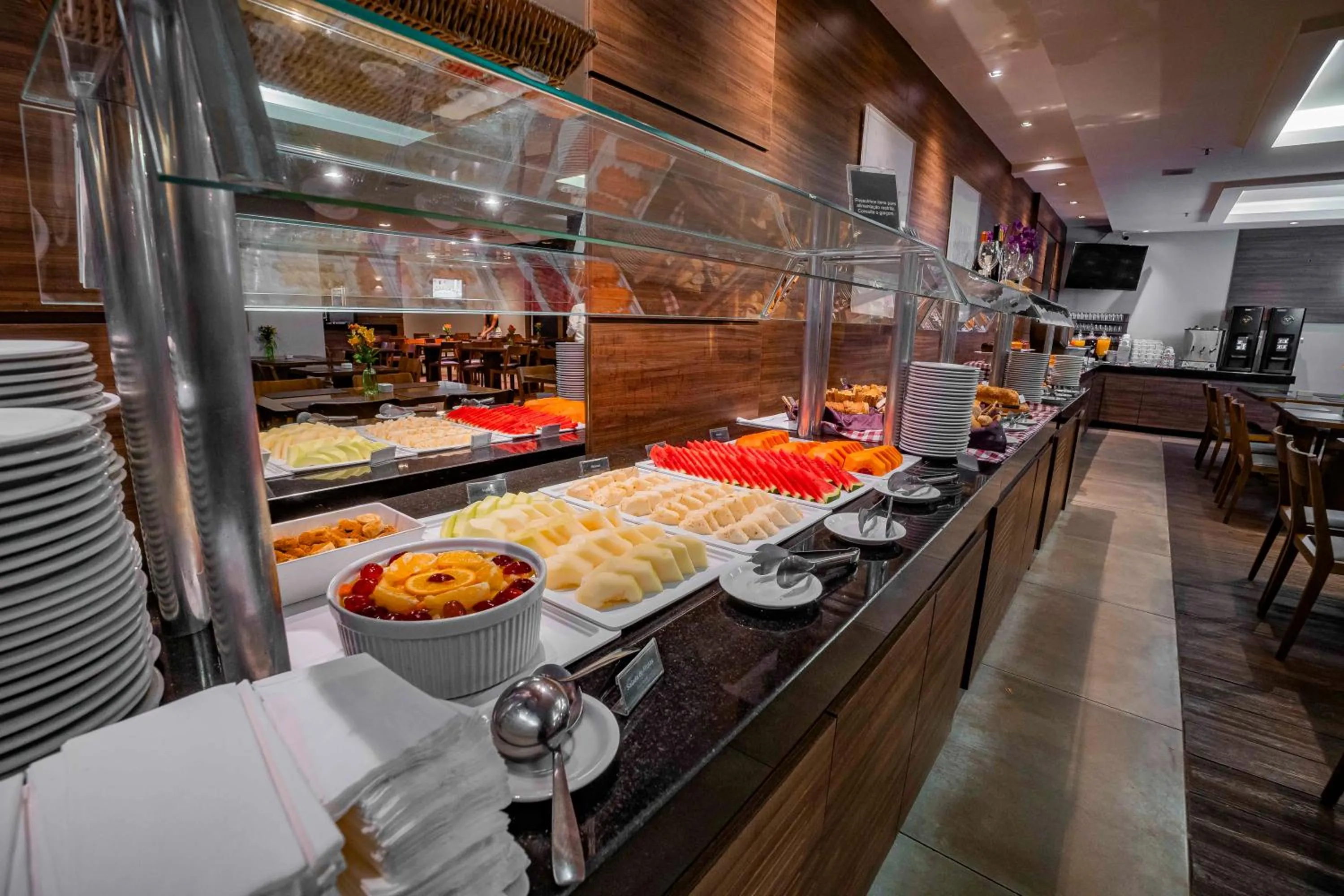 Food in Hotel Laghetto Bento