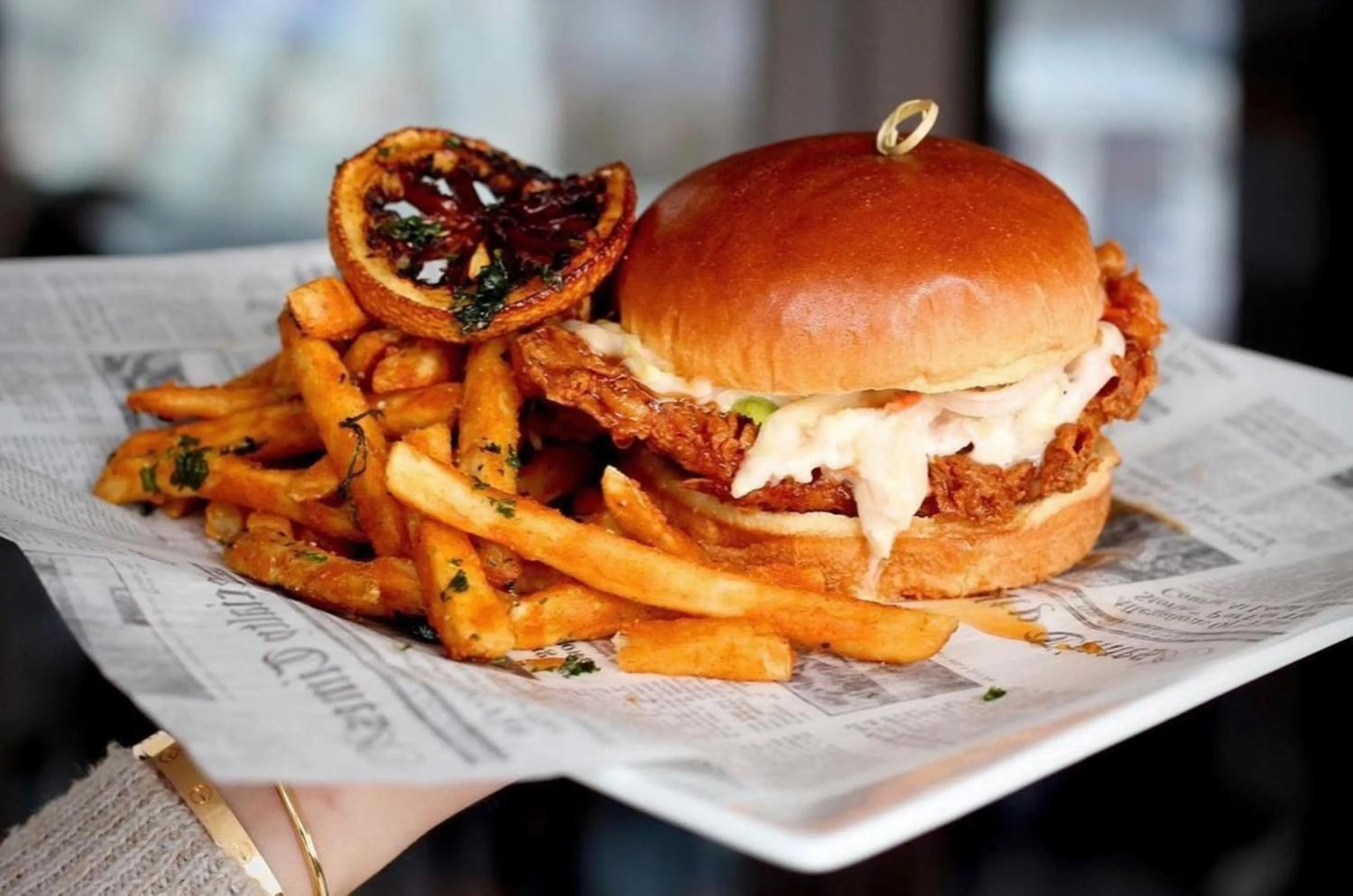 Restaurant/places to eat in Hotel Indigo East End by IHG