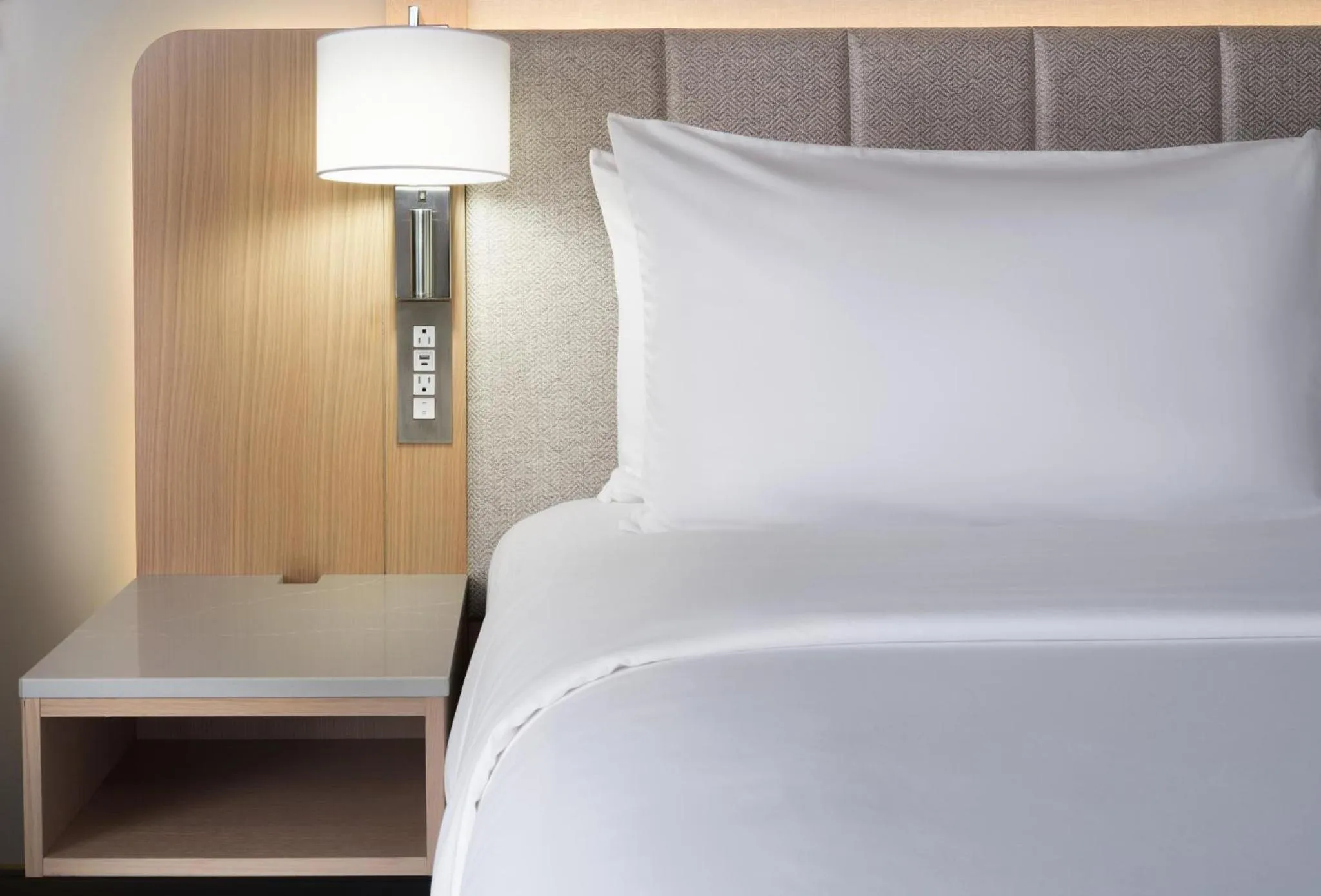 Photo of the whole room, Bed in Hotel Indigo East End by IHG