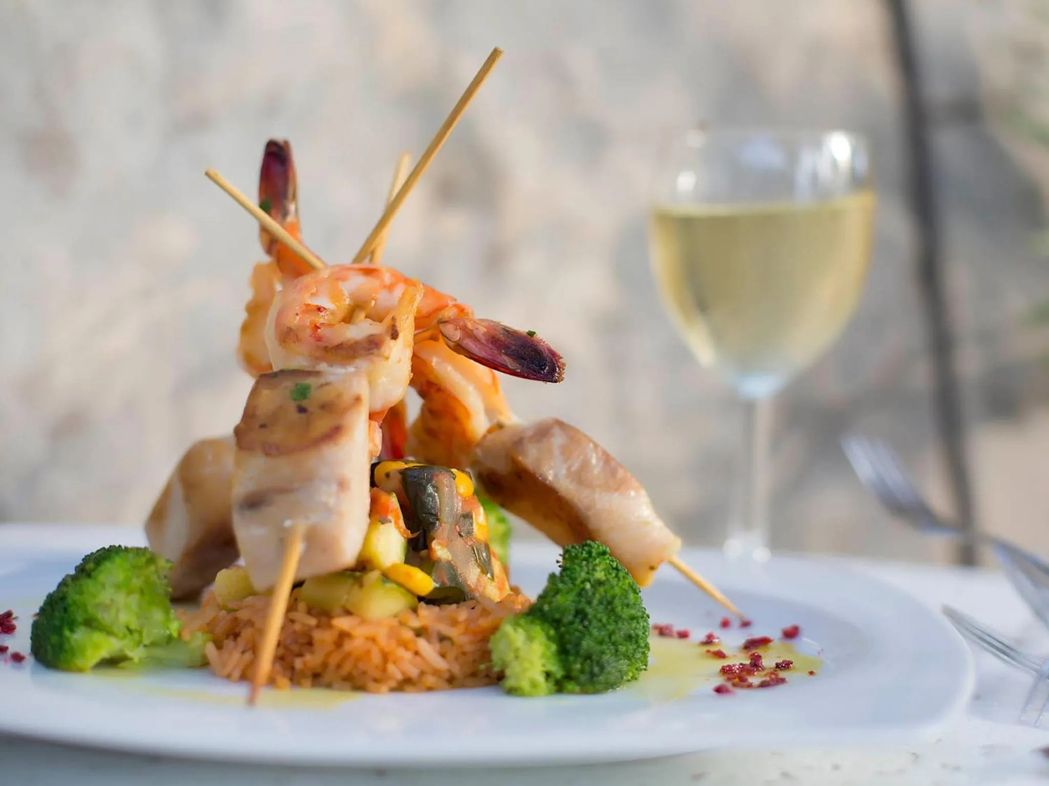 Restaurant/places to eat in Paradise Village