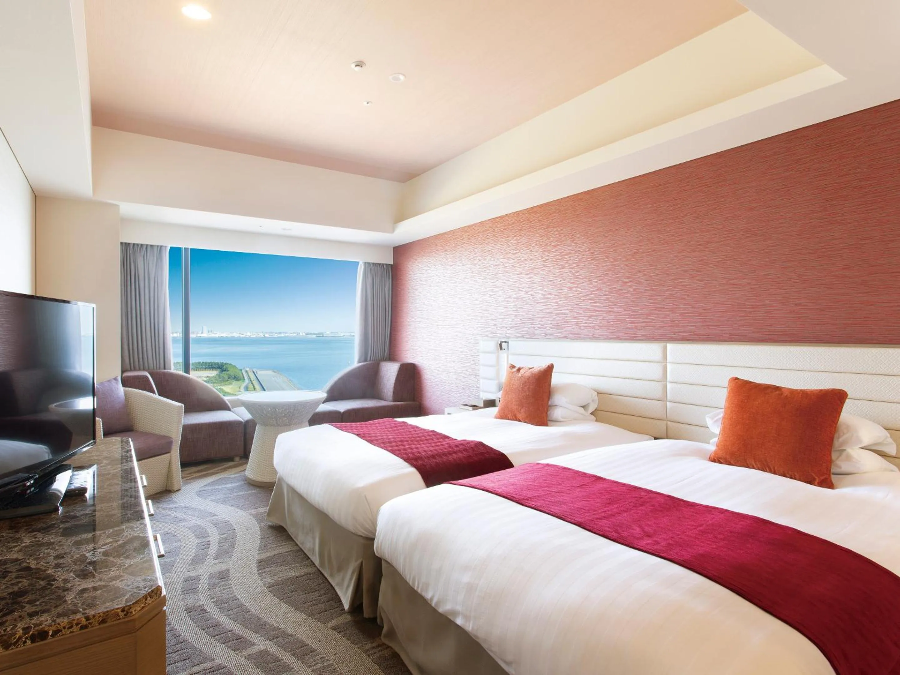 Photo of the whole room in Tokyo Bay Tokyu Hotel