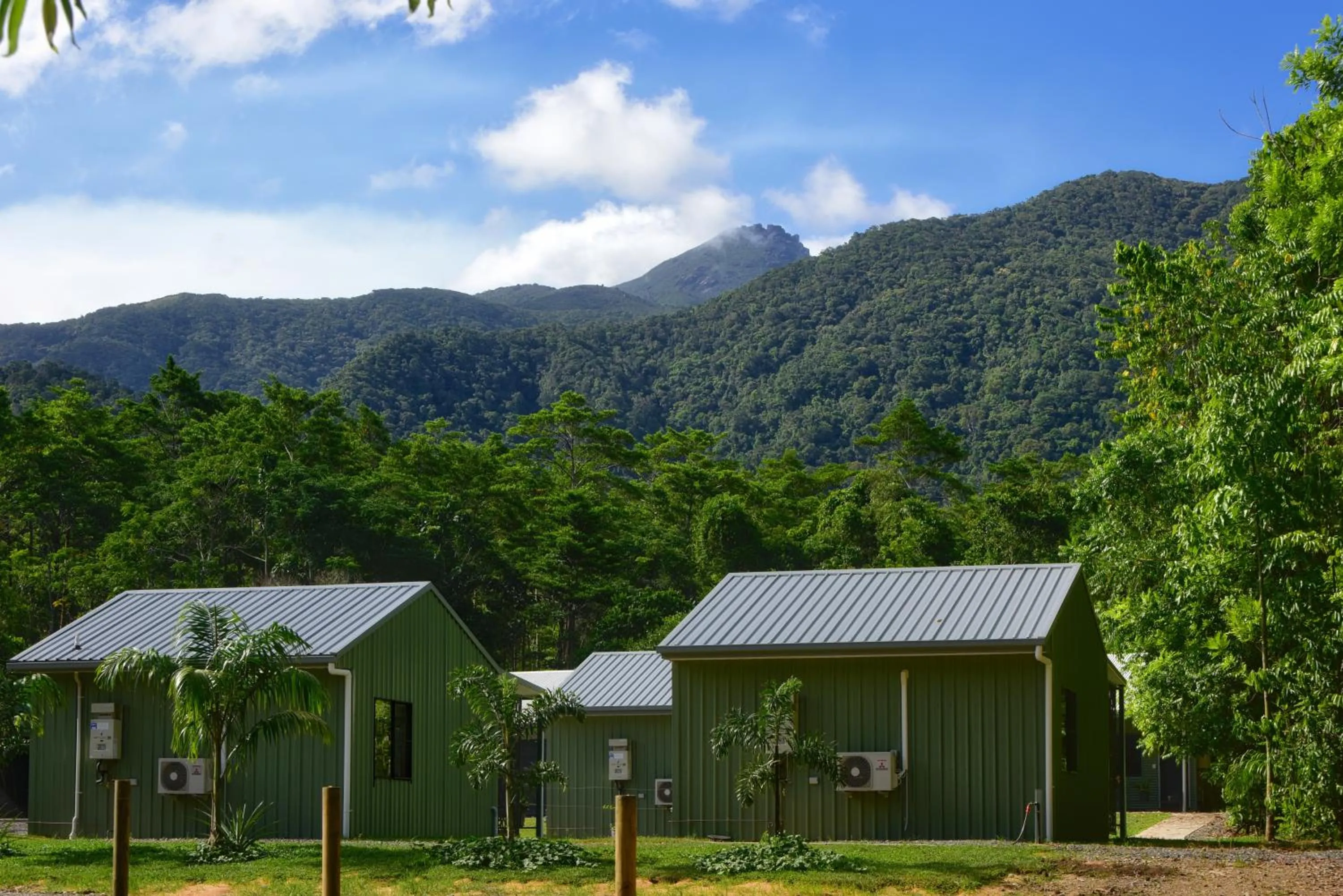 Property building in Daintree Peaks ECO Stays