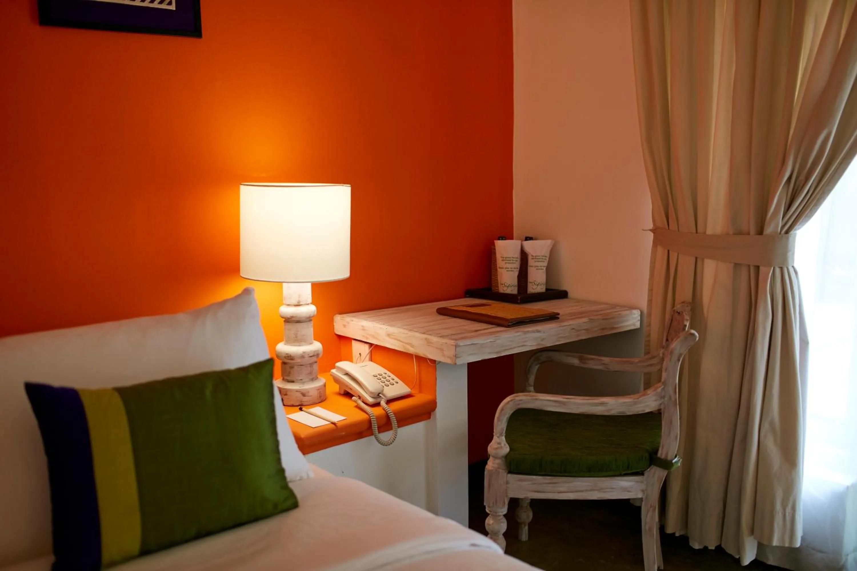 Bed in Hotel Sigiriya