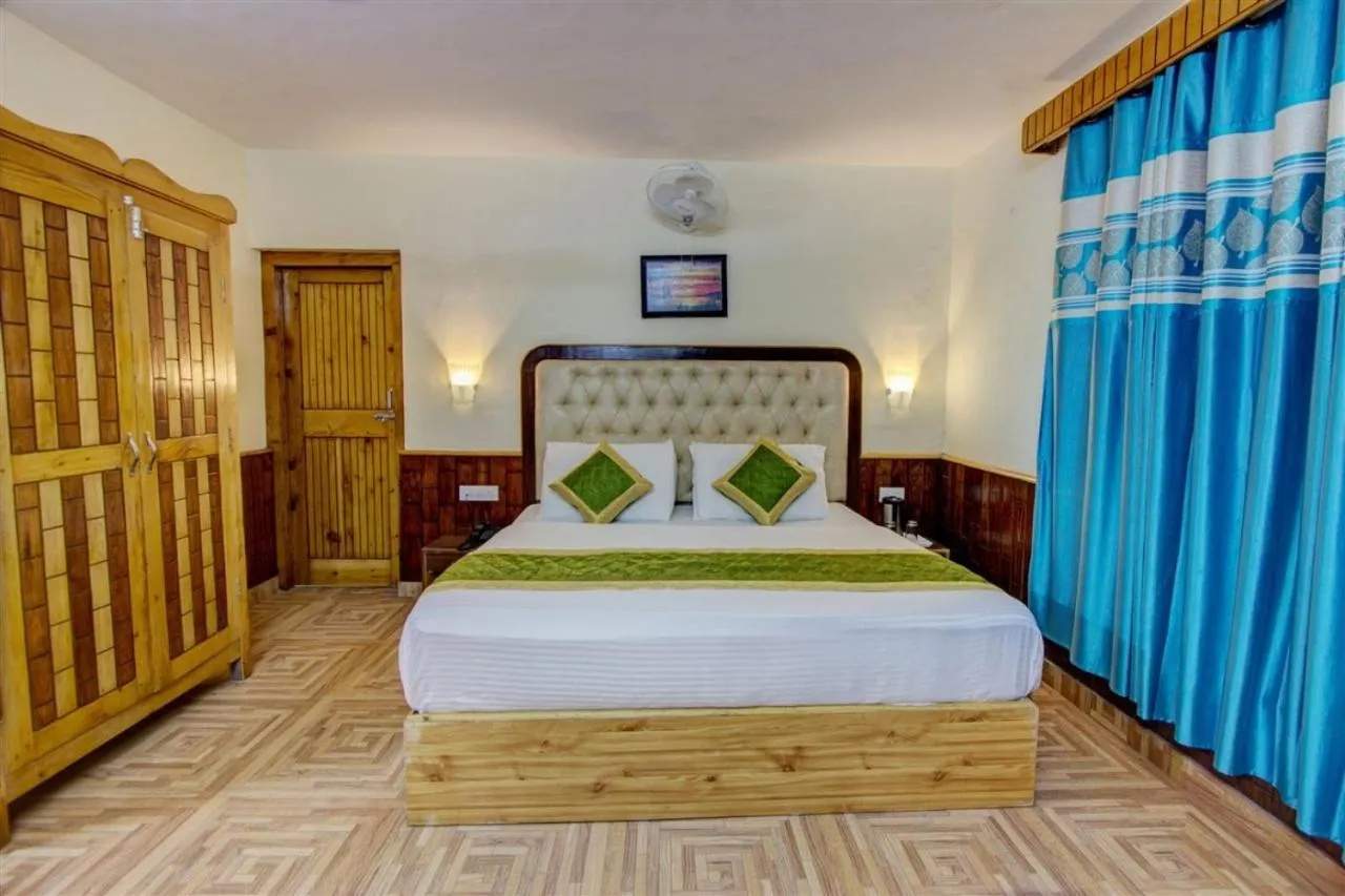 Bed in Hotel Samiru Manali