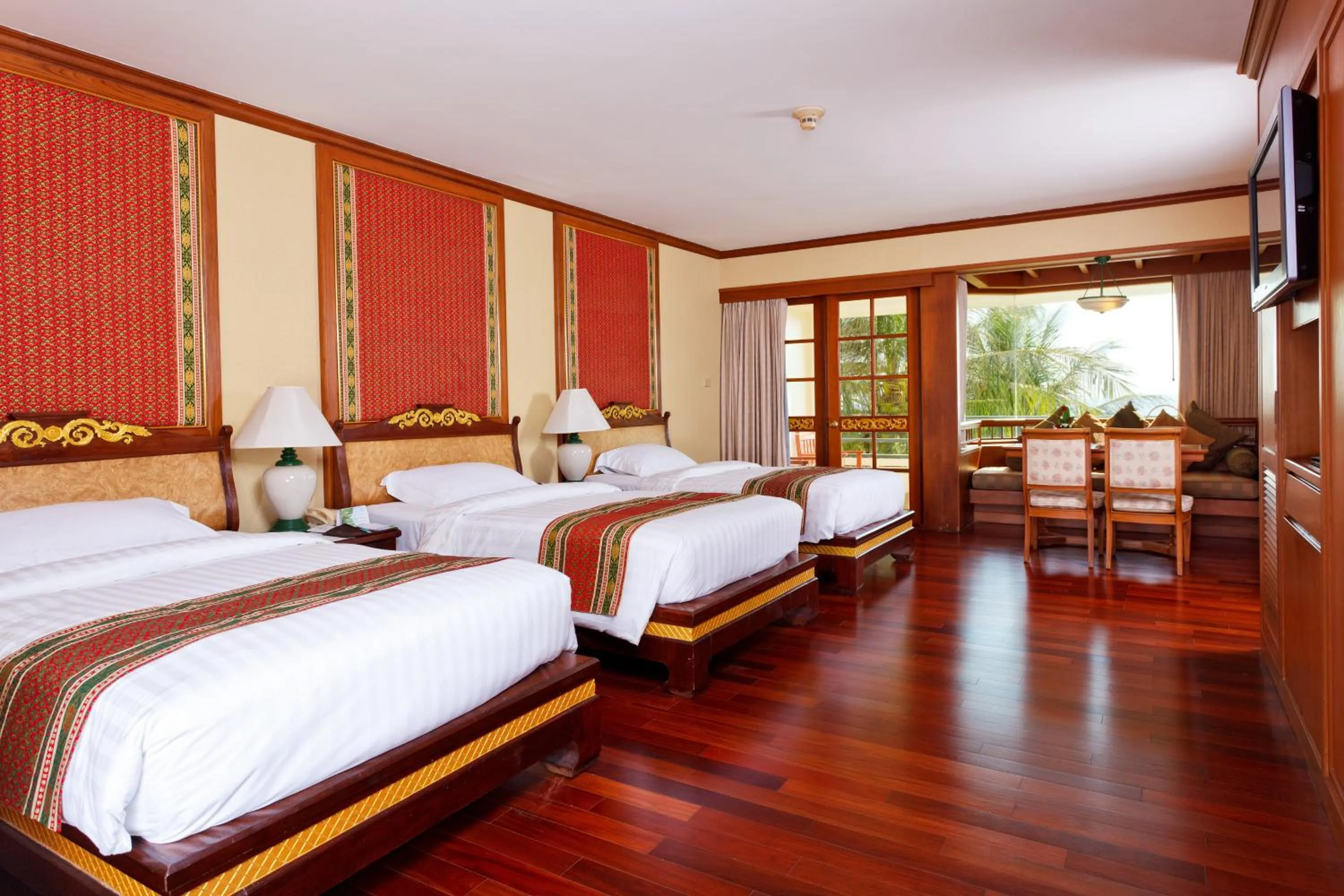 Bed in Diamond Cliff Resort & Spa, Patong Beach