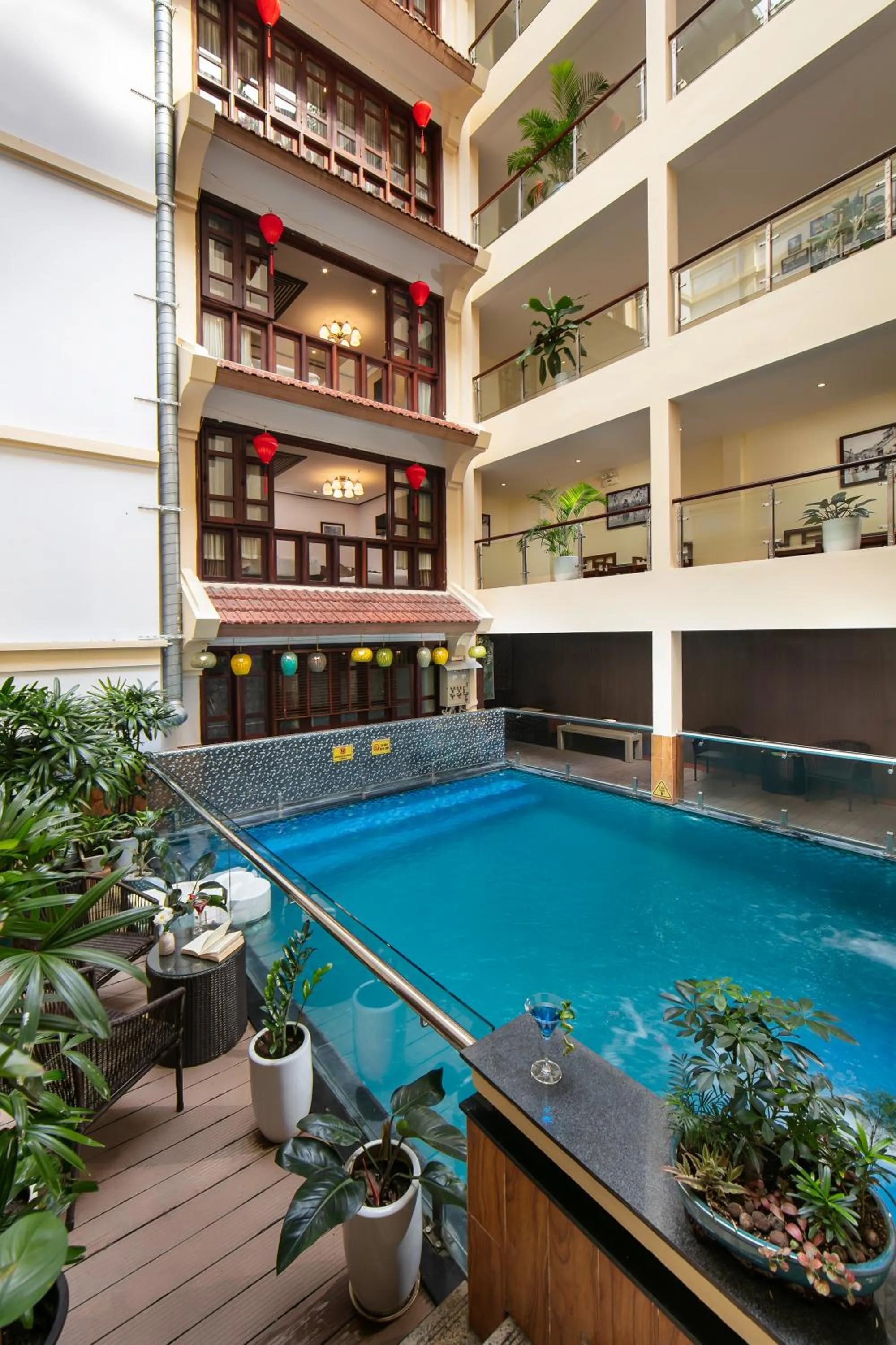 Swimming pool in Hanoi Nostalgia Hotel & Spa