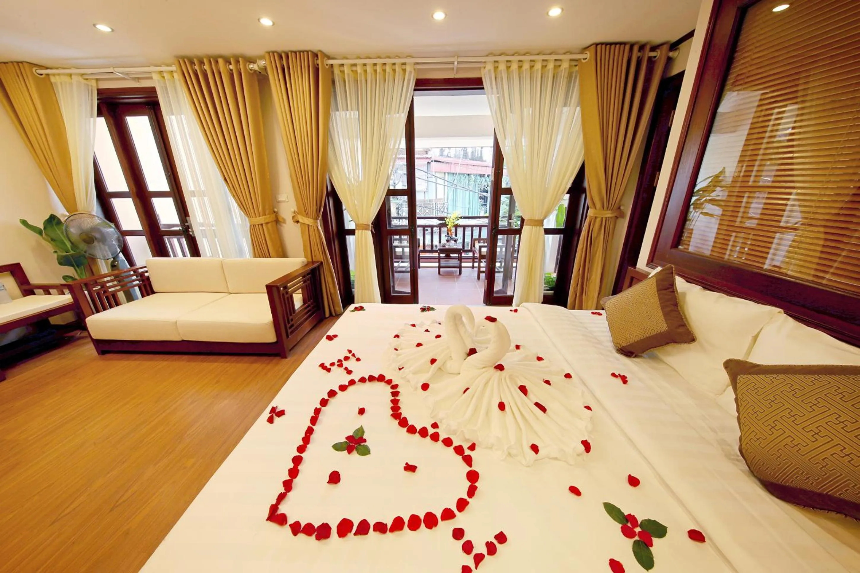 Bedroom, Bed in Hanoi Nostalgia Hotel & Spa