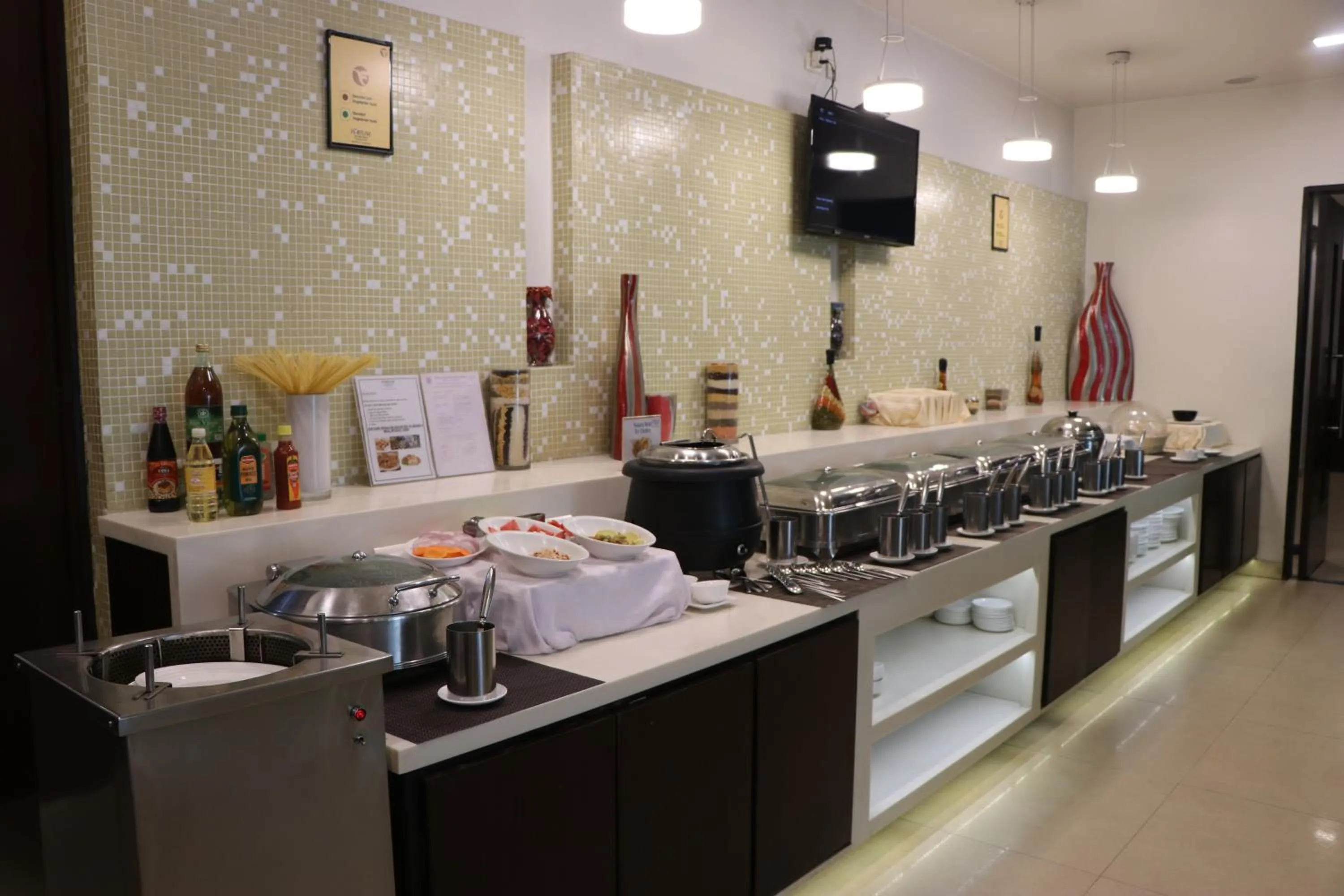 Restaurant/places to eat in Fortune Inn Sree Kanya, Visakhapatnam - Member ITC Hotels' Group