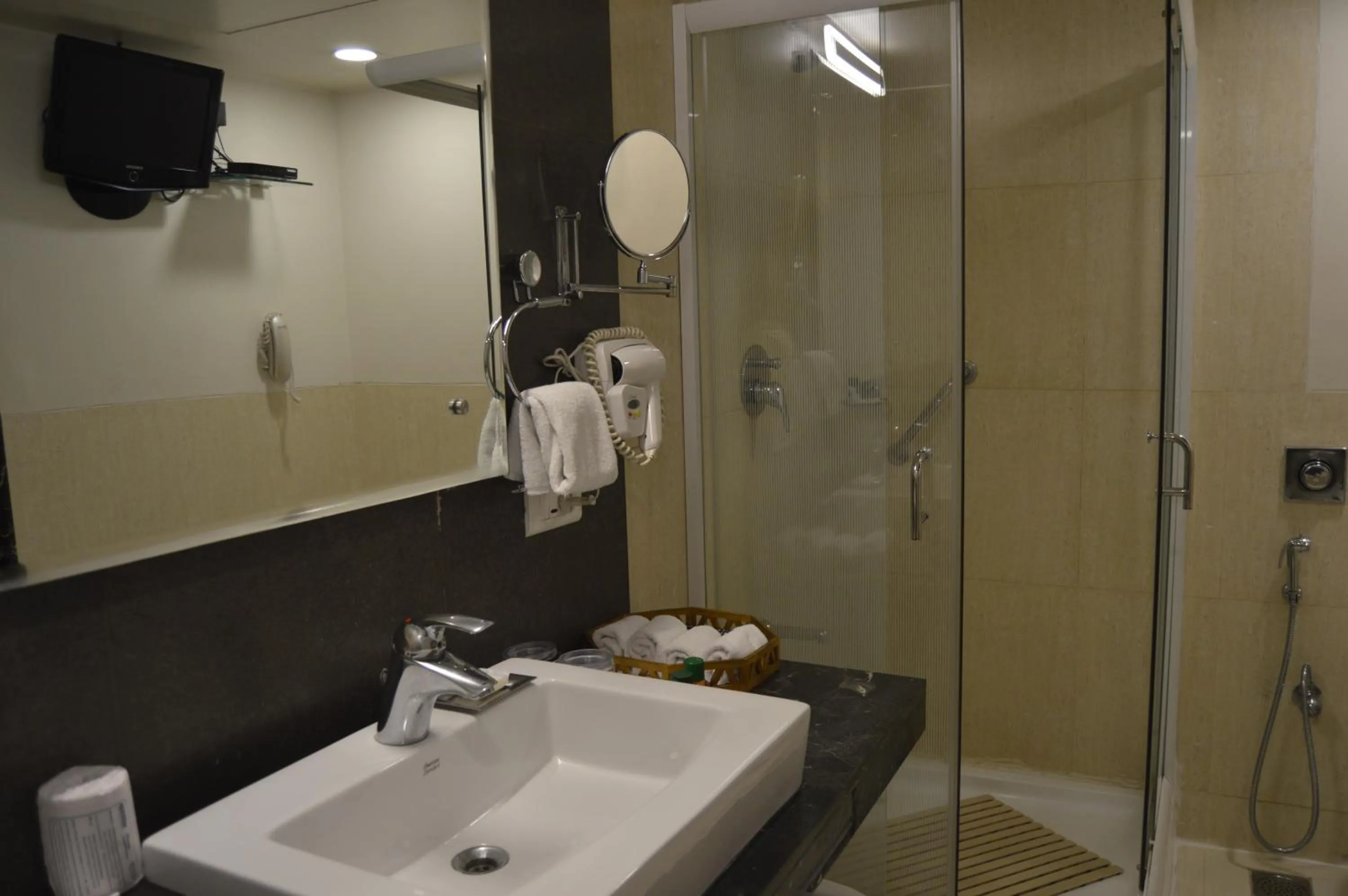 Bathroom in Fortune Inn Sree Kanya, Visakhapatnam - Member ITC Hotels' Group