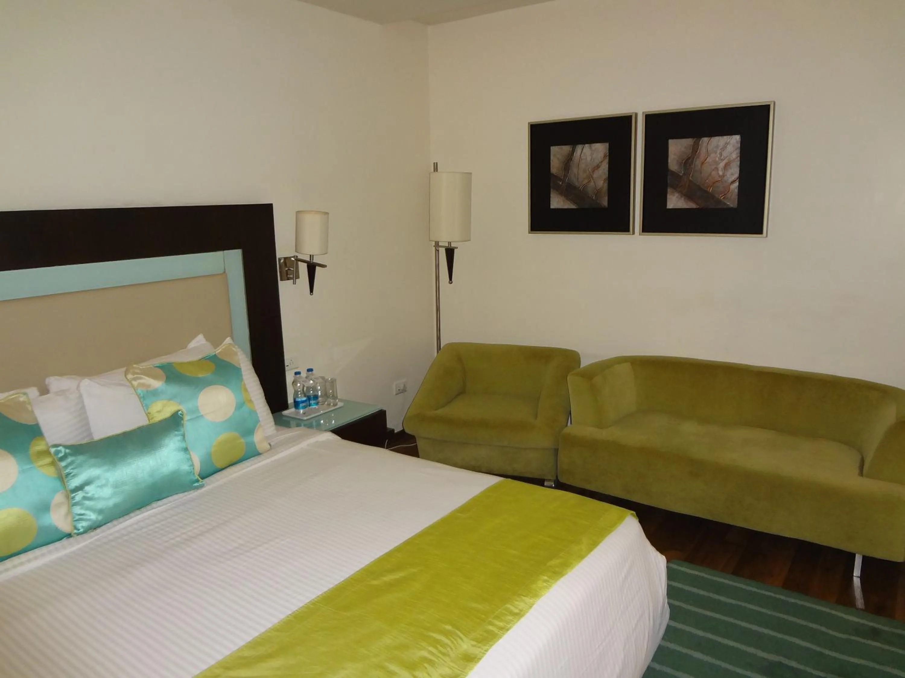 Bedroom, Bed in Fortune Inn Sree Kanya, Visakhapatnam - Member ITC Hotels' Group
