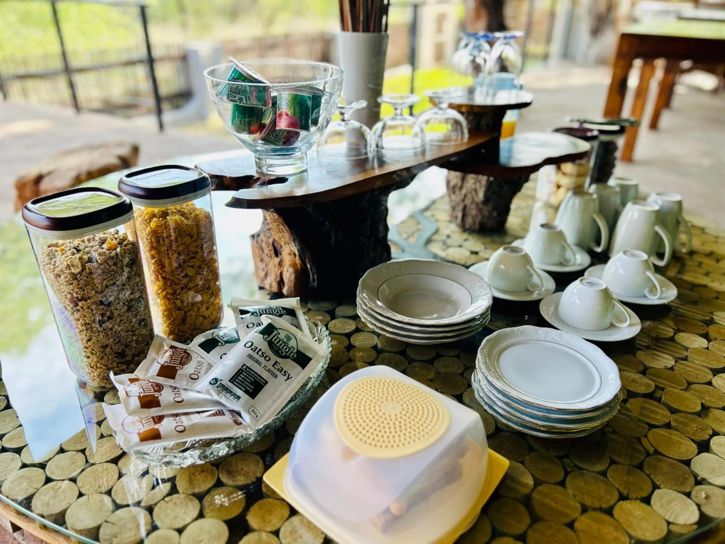 Restaurant/places to eat in Wild Dog Guest Lodge