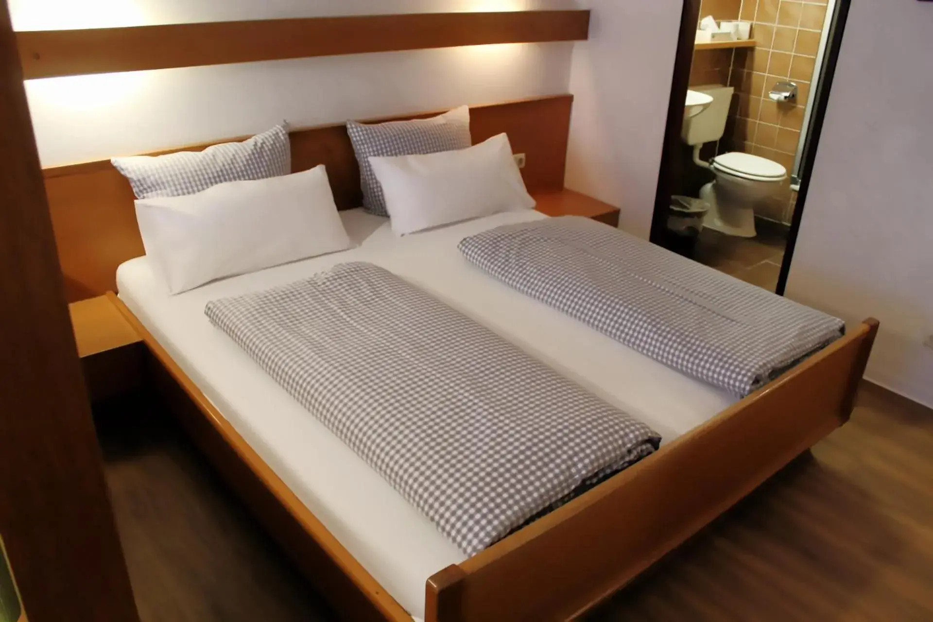 Double Room with Mountain View in Appartement-Hotel Happy Kienberg Double Room with Mountain View in Appartement-Hotel Happy Kienberg