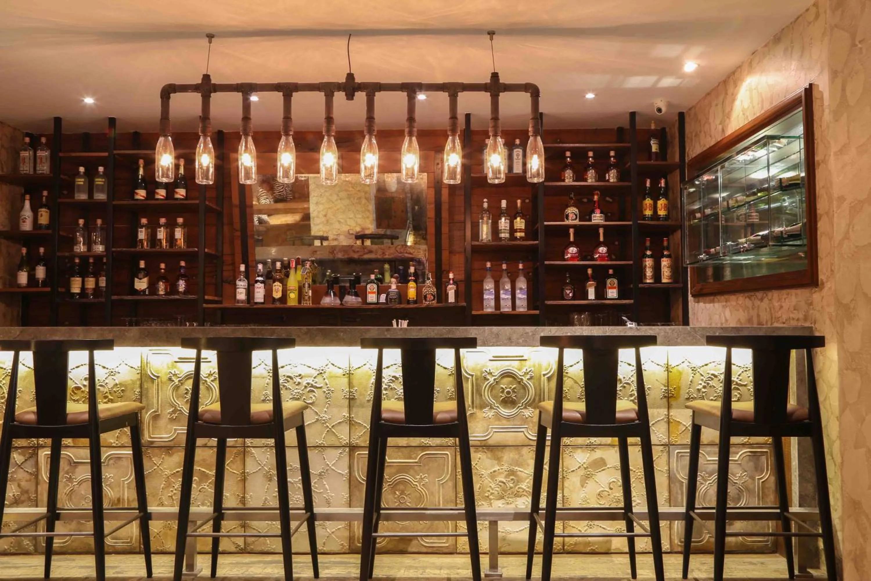 Food in The Shalimar Hotel, Kemps Corner